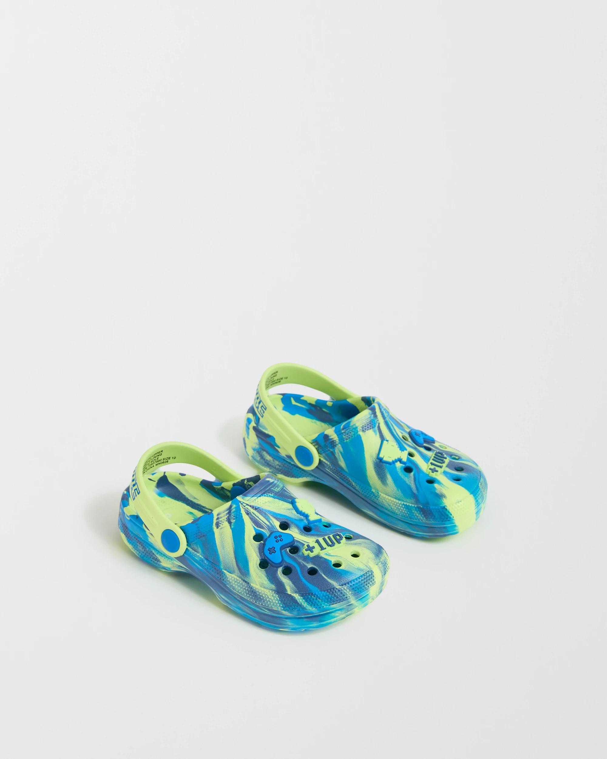 2 Target Kids Icon Clogs GREEN + BLUE, 2 of 3
