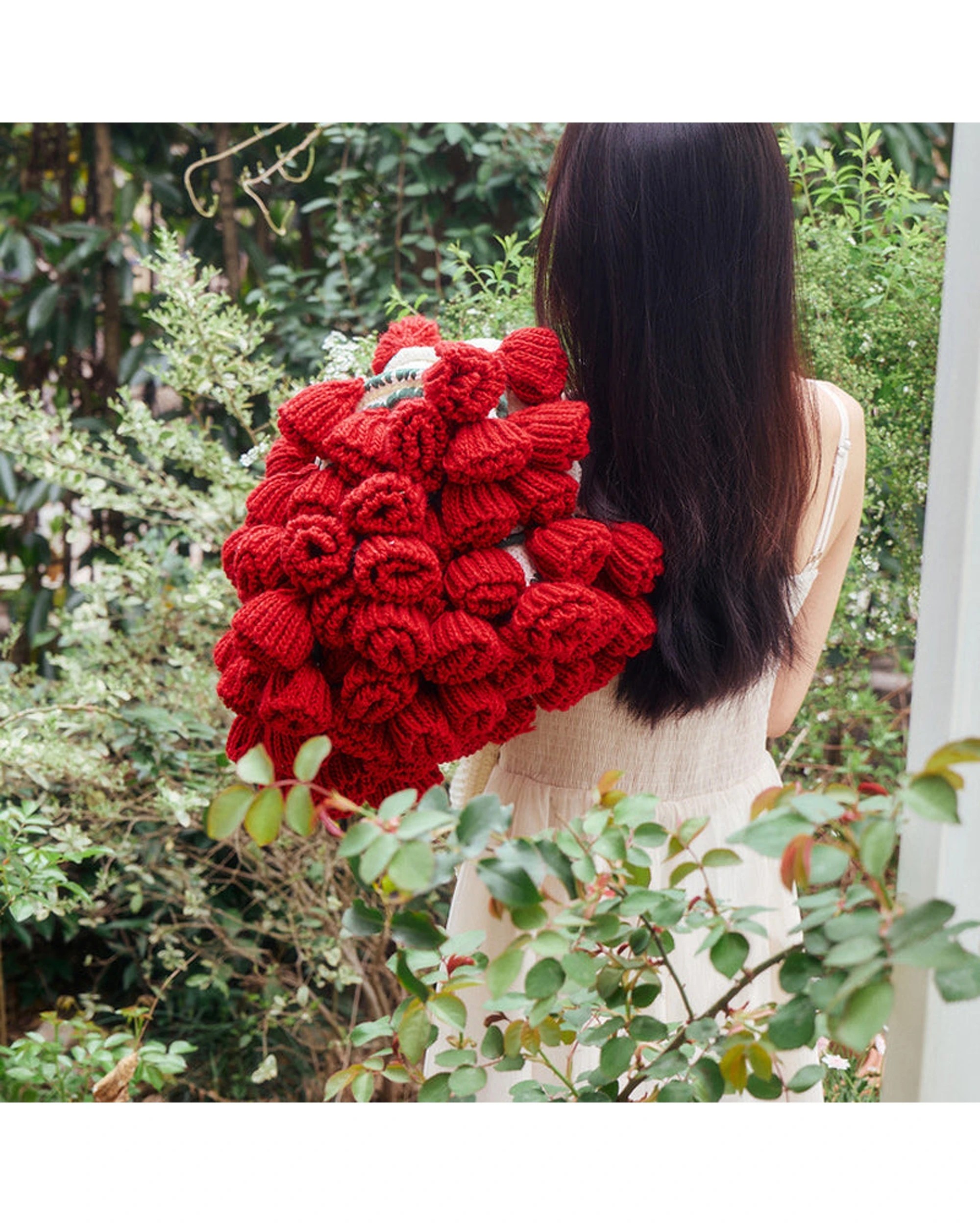 4 Cotton More Rose Bouquet Knitted Round Blanket Tassel 150cm - Red, 4 of 5