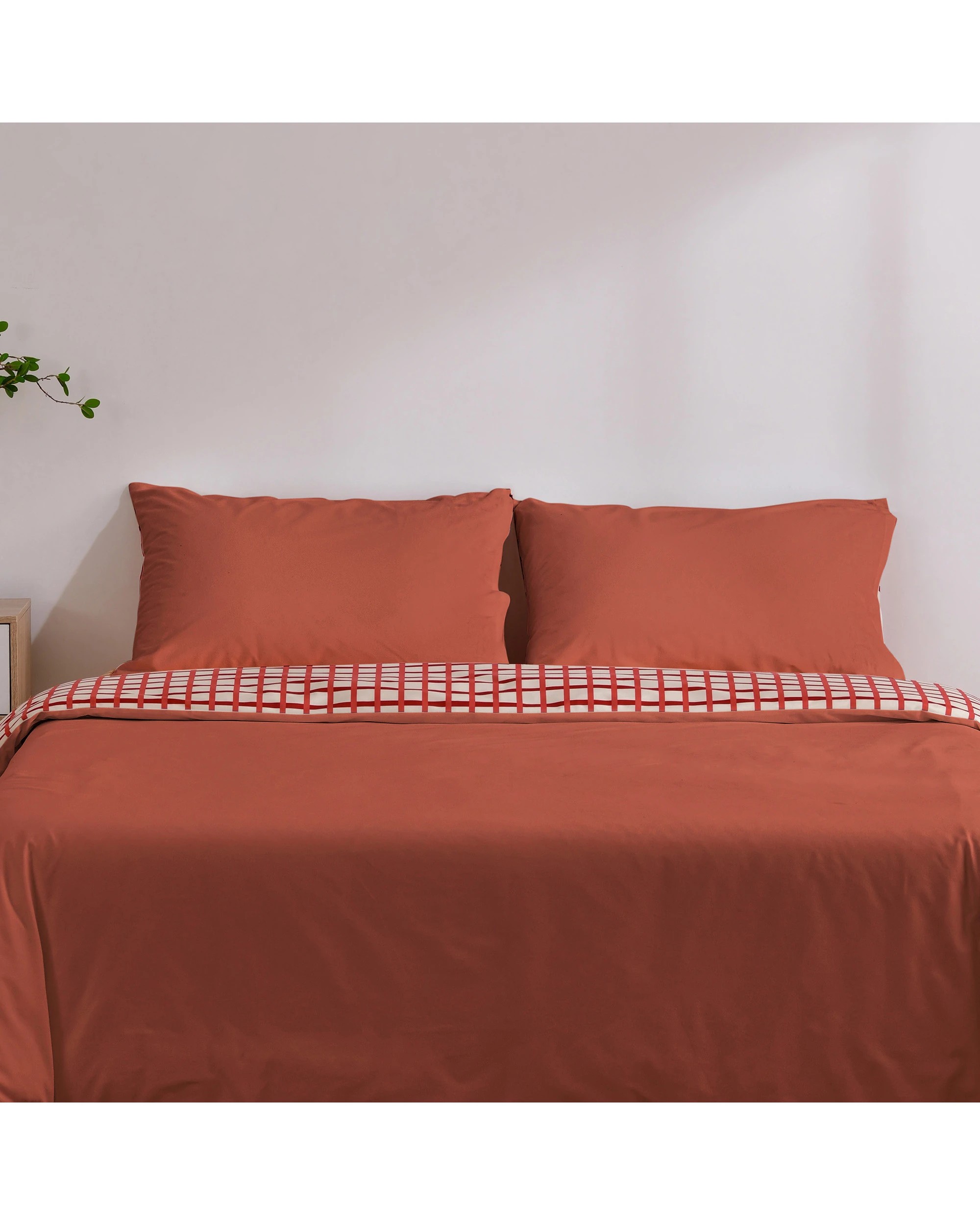 4 Dreamaker Micro Flannel Reversible Grid Quilt Cover Set - Queen Bed - Sienna, 4 of 9