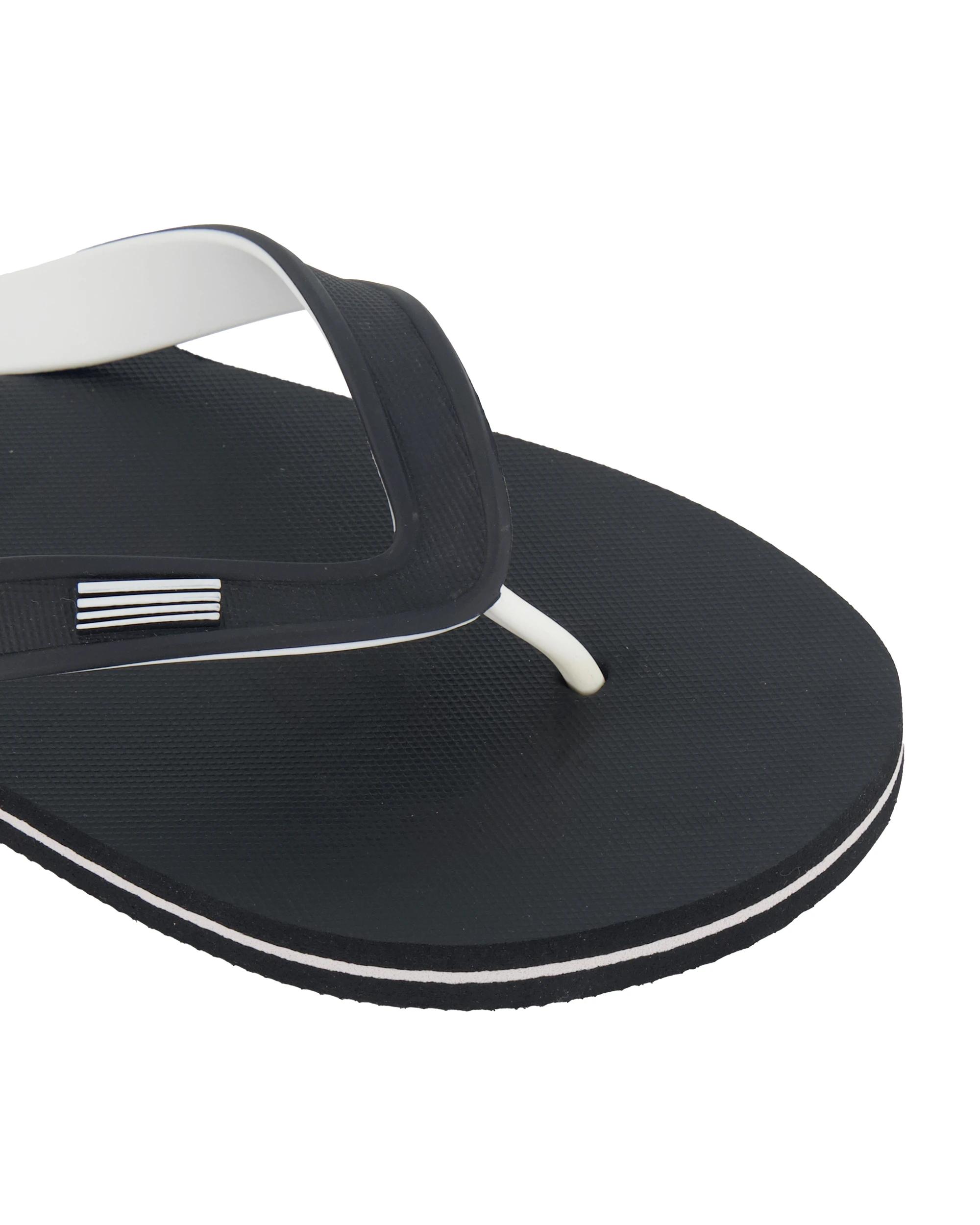 1 Double Plug Thongs Black, 1 of 1