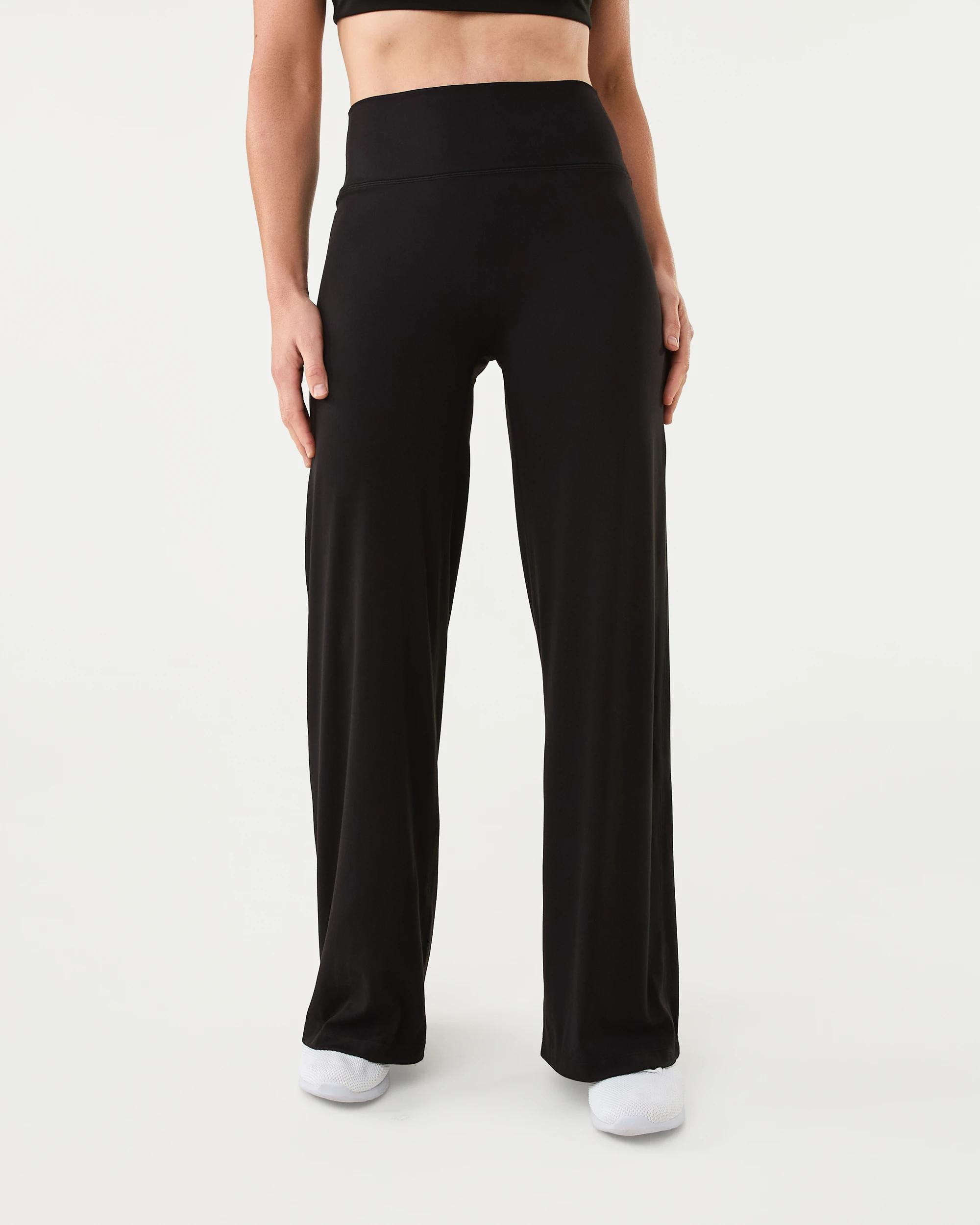 1 Cloudform Straight Leg Leggings Black, 1 of 4