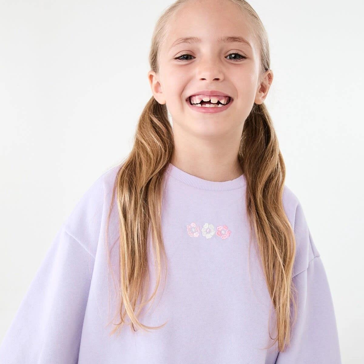 3 Oversized Crew Neck Sweatshirt Flower, 3 of 8