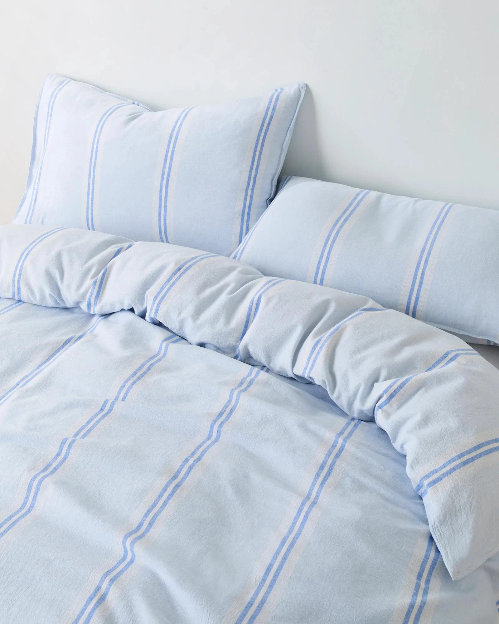 2 Target Rowie Stripe Linen/Cotton Quilt Cover Set - King Bed - Blue, 2 of 3