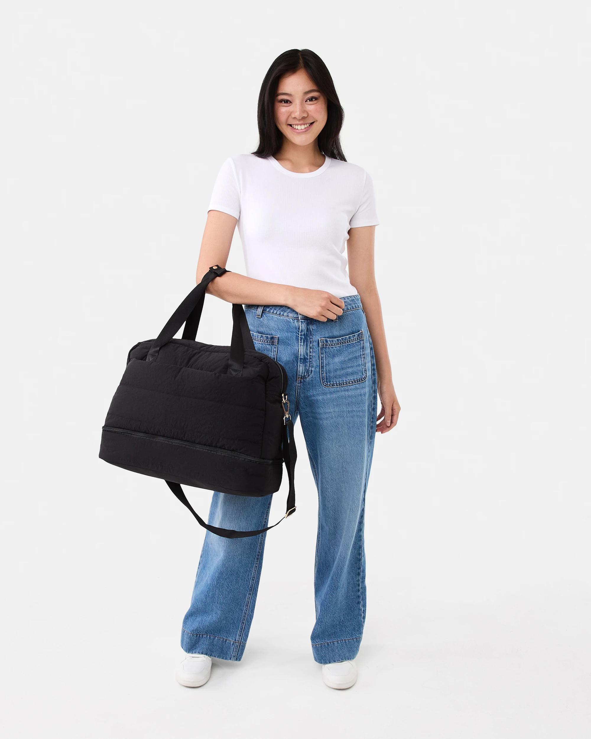 7 Padded Weekender Bag Black, 7 of 7