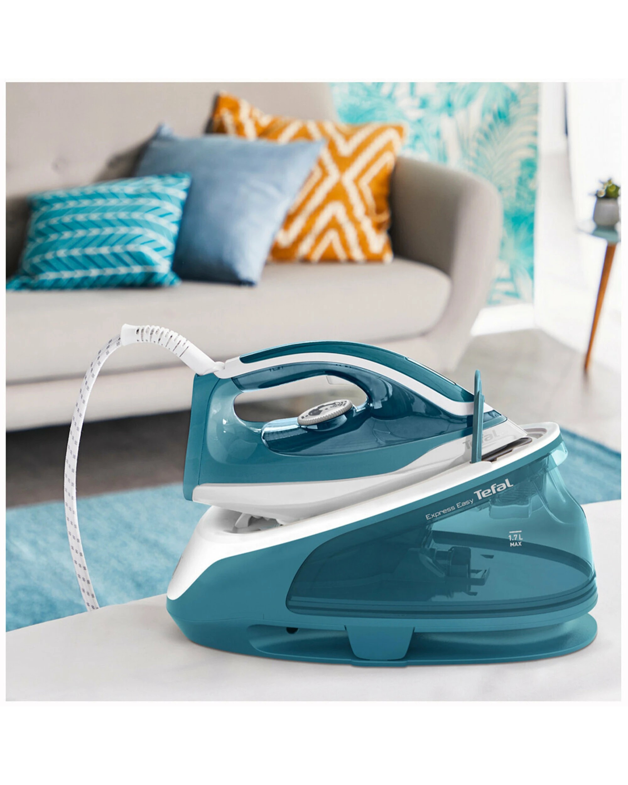 5 Tefal Express Easy Steam Station - White and Blue, 5 of 5
