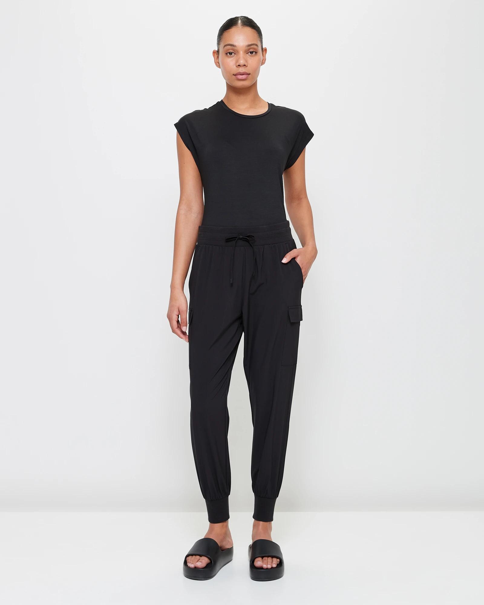 2 Target Active Woven Cargo Pants BLACK, 2 of 6