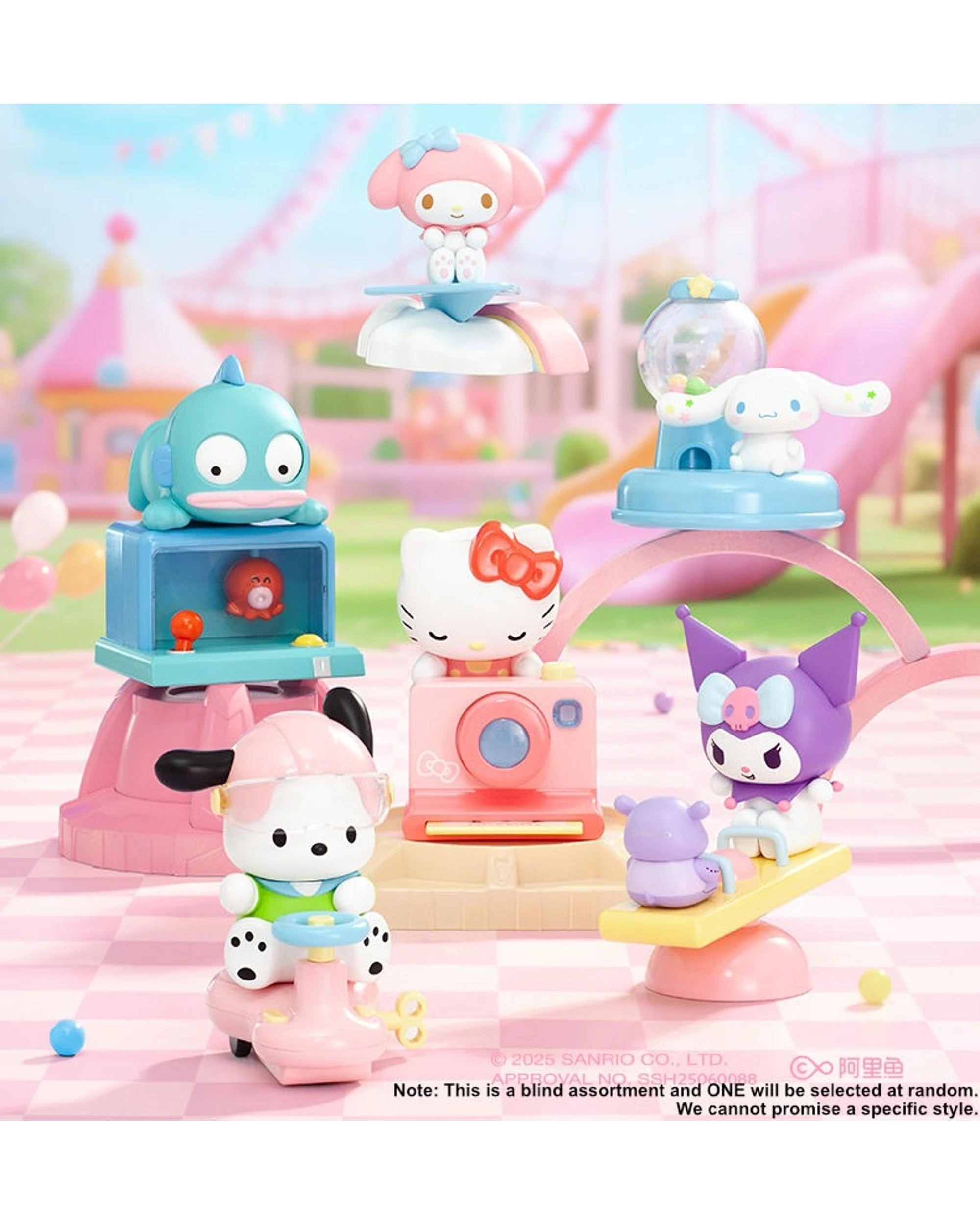 4 Moetch Sanrio Hello Kitty Playful Delight Series Figure Blind Box, 4 of 9