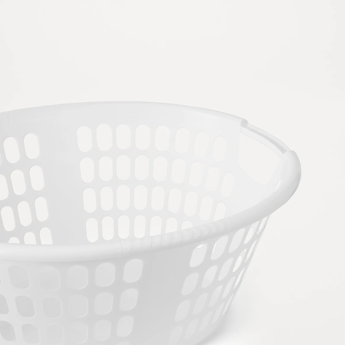 3 Oval Laundry Basket - White, 3 of 4