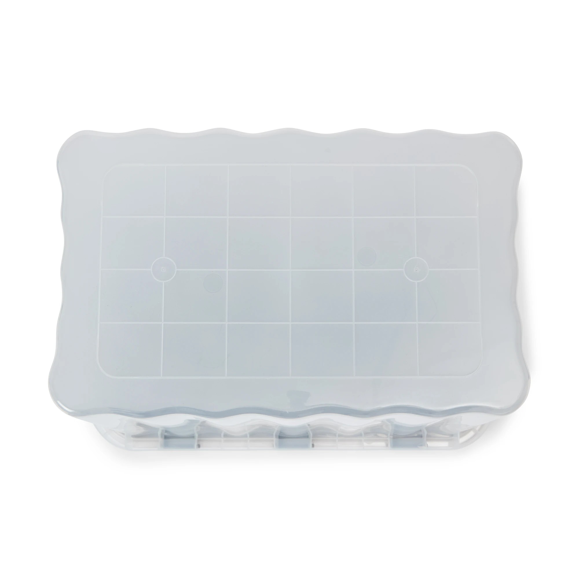 7 24L Tub with Hinged Lid, 7 of 9