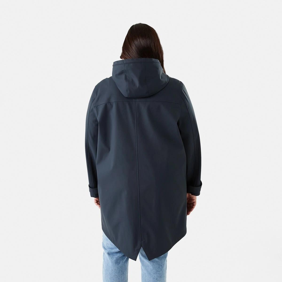 4 Curve Rain Coat Sky Cptn, 4 of 8
