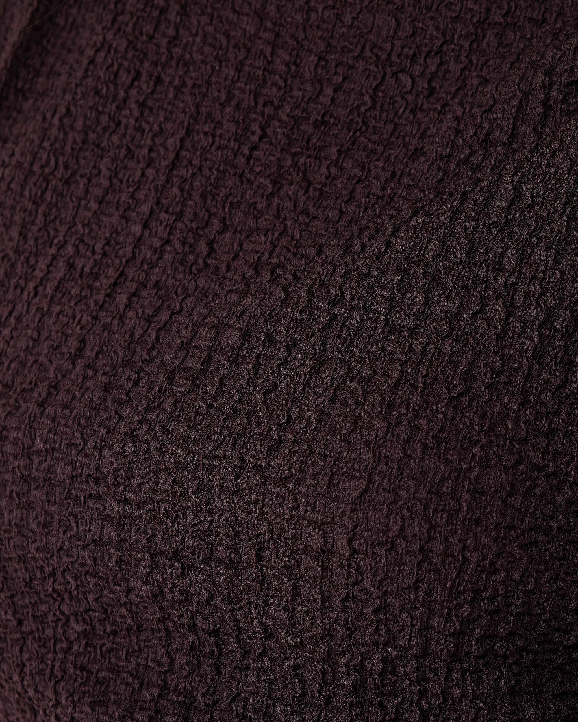 7 Sleeveless Textured Twist Midi Dress Choc Plum, 7 of 8