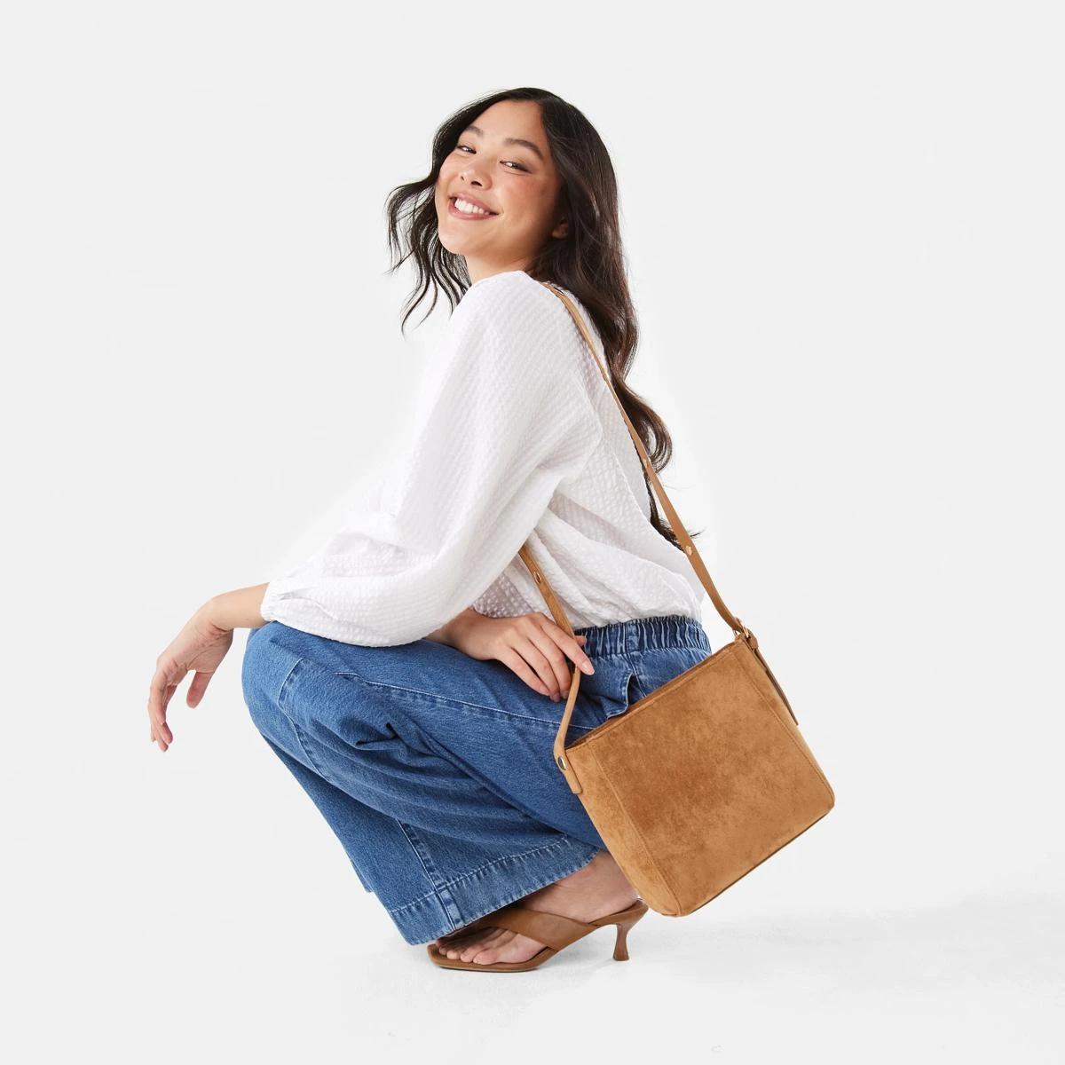10 Comfort Wide Leg Jeans MID WASH, 10 of 11