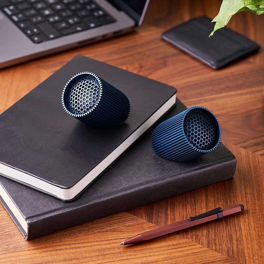 5 Lexon Ray Set Of Magnetic Bluetooth Speakers - Blue, 5 of 6