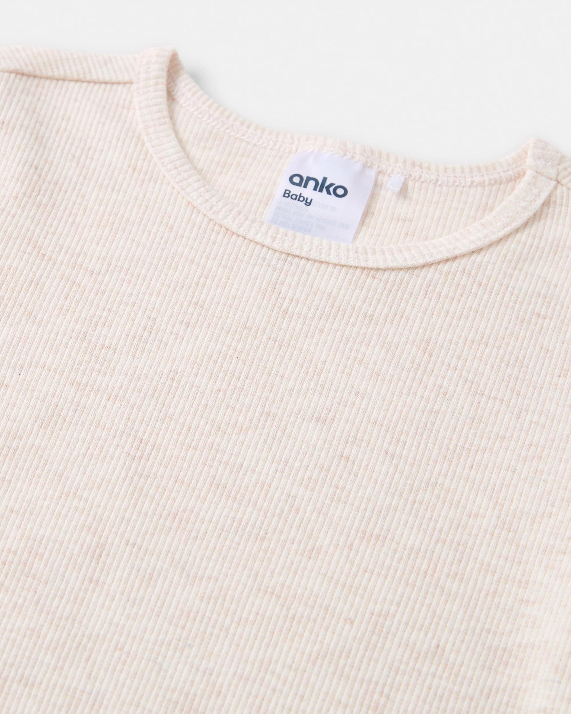 7 3 Pack Cotton Long Sleeve Bodysuits Beig Animl, 7 of 8