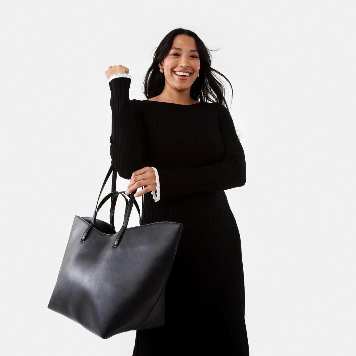 7 Curved Tote Bag BLACK, 7 of 10