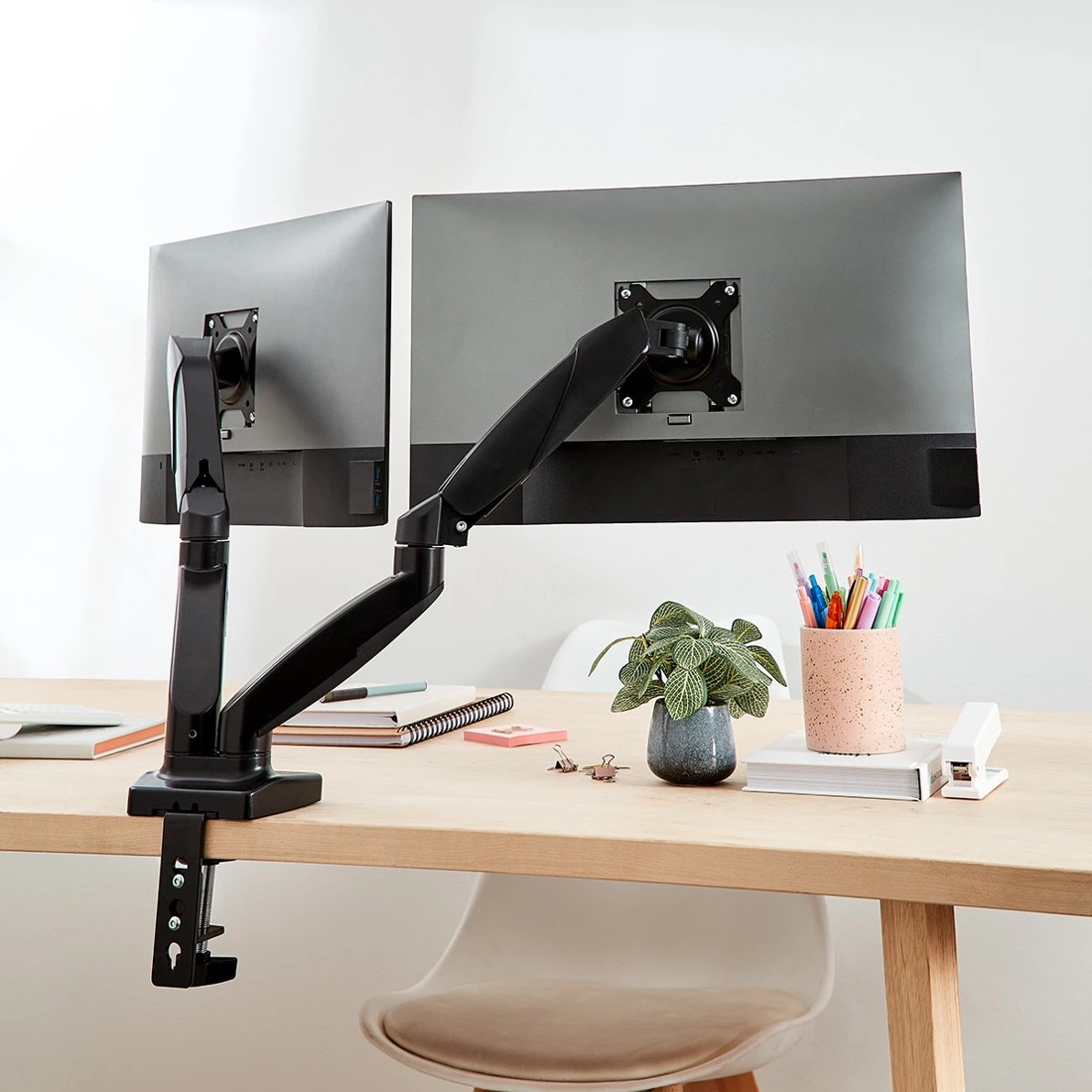 1 Dual Arm Monitor Mount, 1 of 10