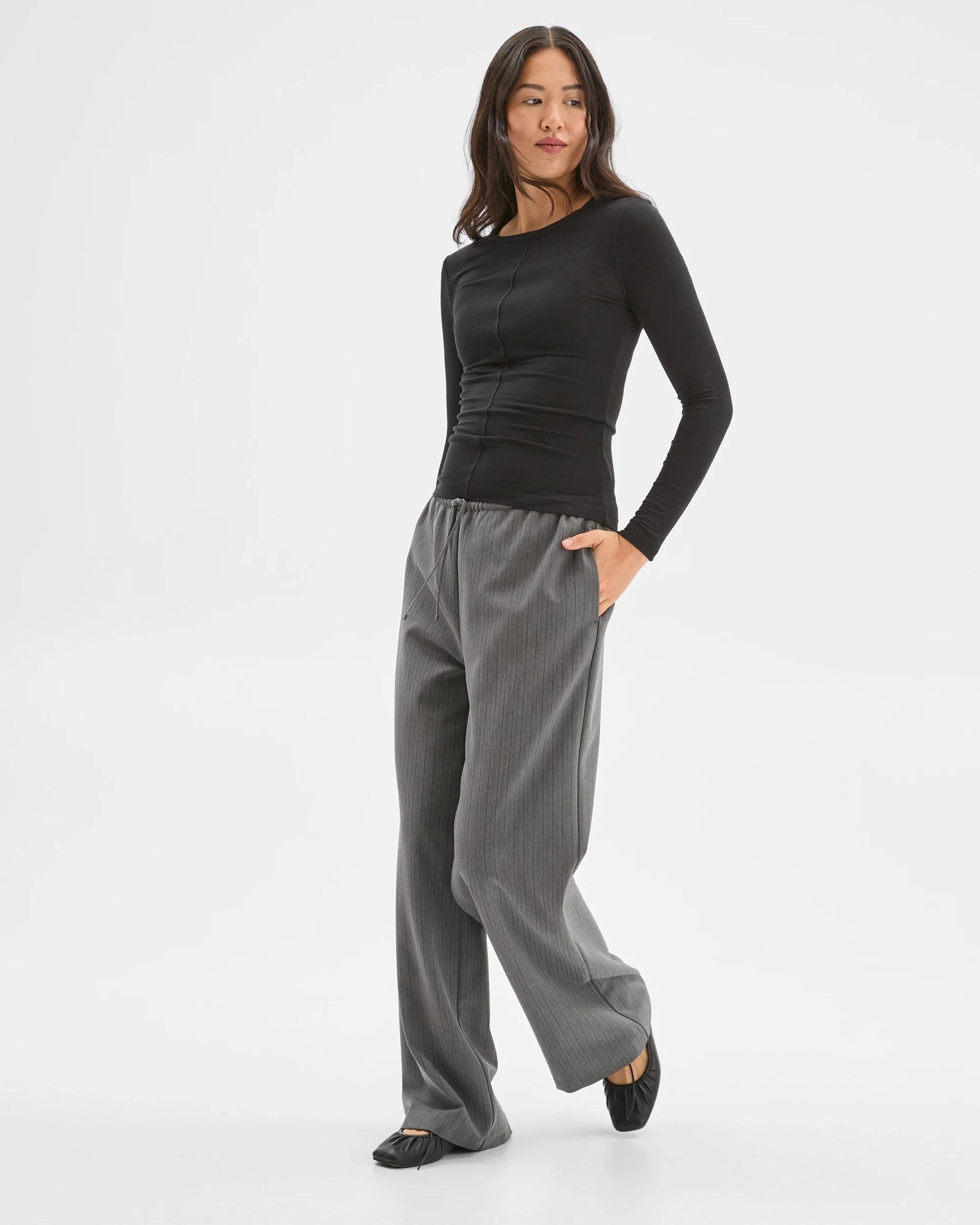 2 Preview Long Sleeve Luxe Layering Crew Neck Knit Top BLACK, 2 of 7