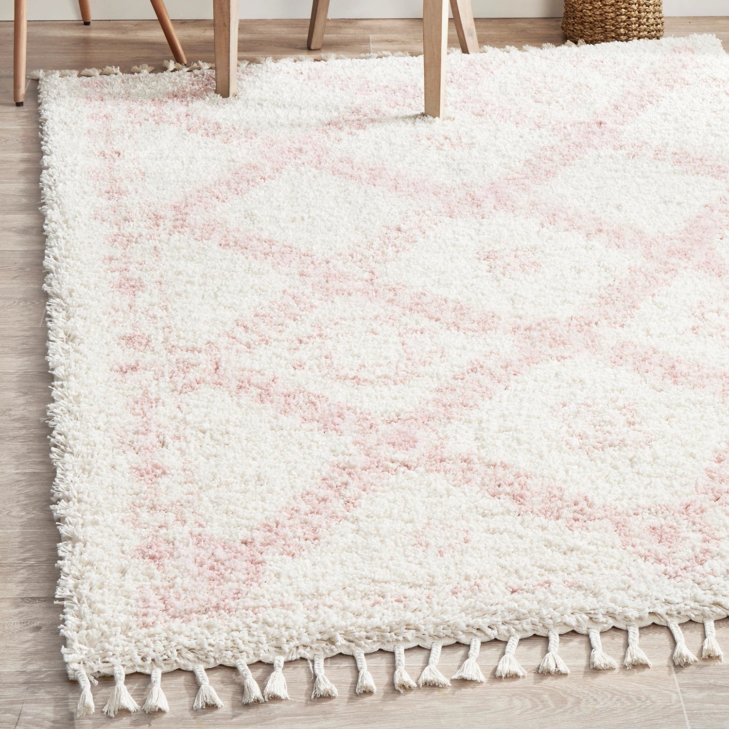 2 Common Ground Rugs Amber 33 290x200cm - Large Pet Friendly Floor Rug - Pink, 2 of 7