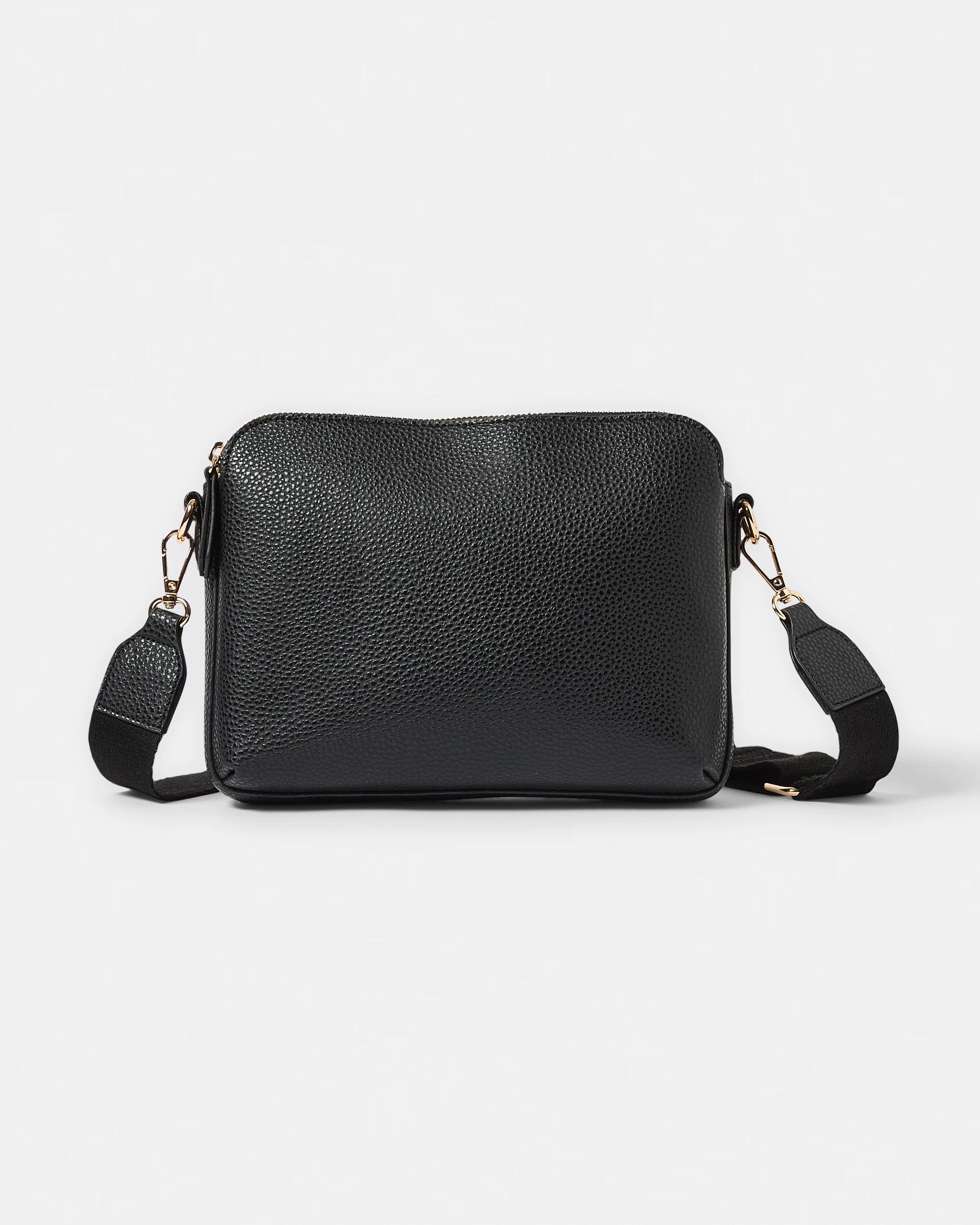 1 Double Pocket Crossbody Bag BLACK, 1 of 6