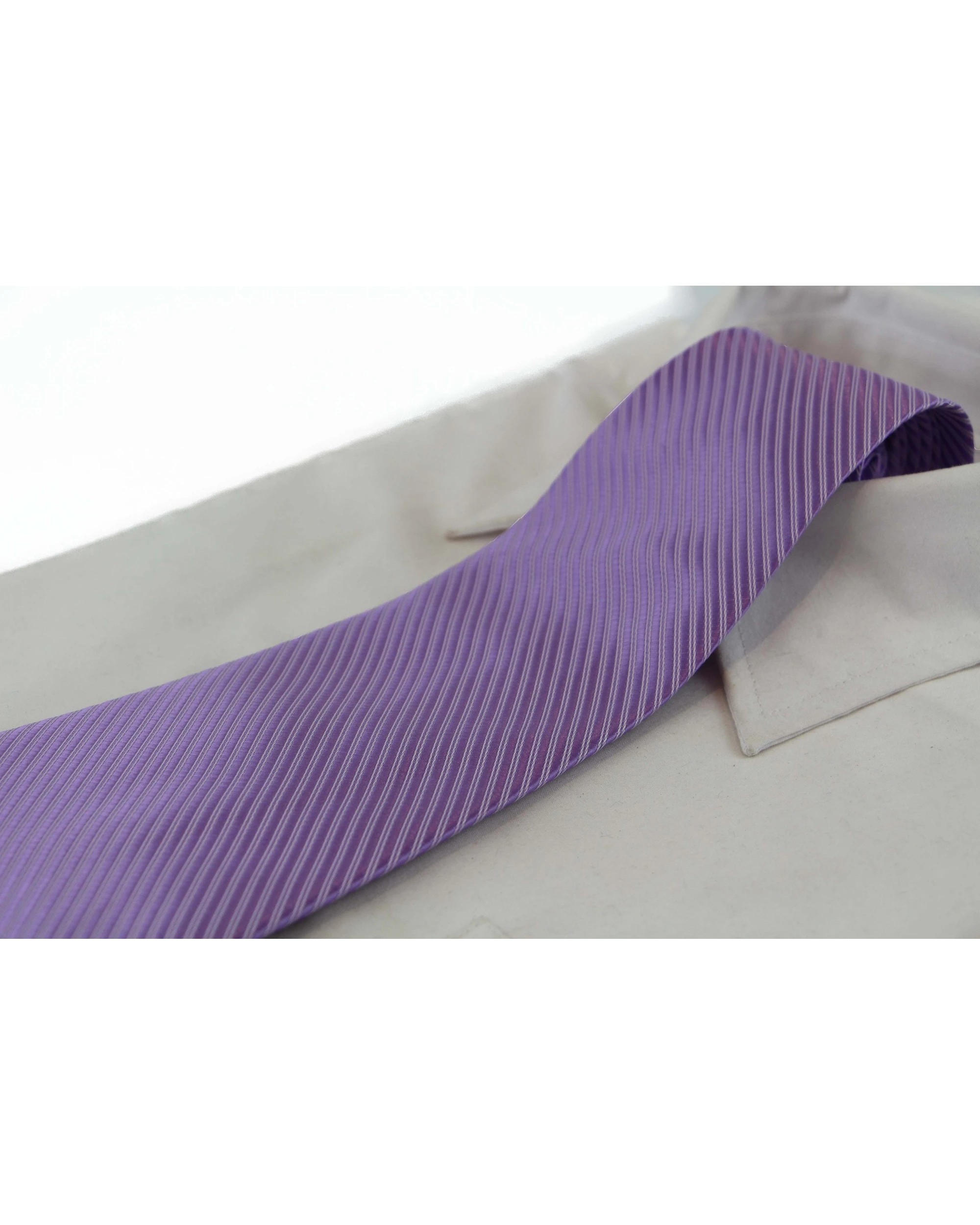 1 Zasel Mens Violet Striped 10cm Classic Neck Tie, 1 of 2