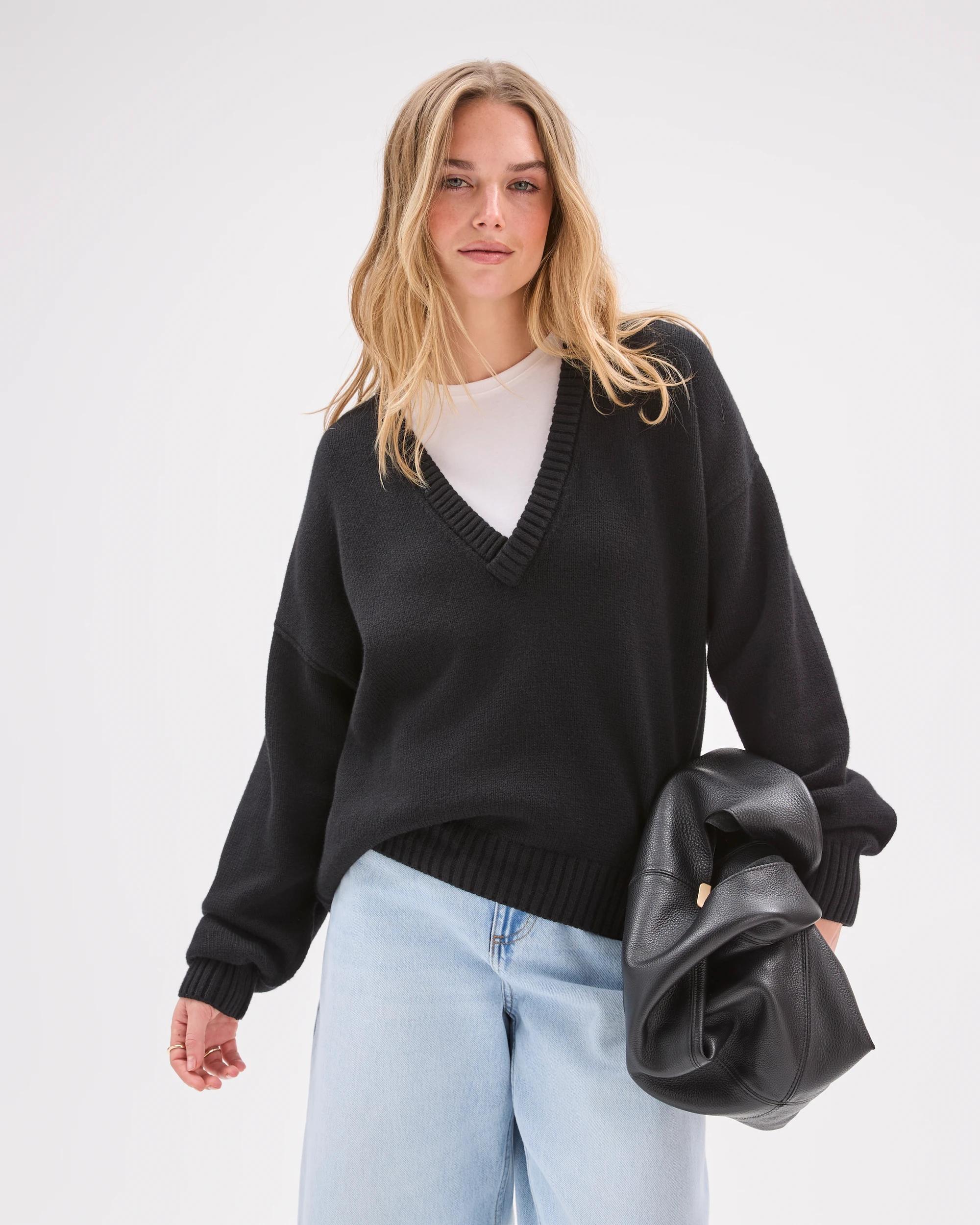 3 Lily Loves Deep V-Neck Jumper BLACK, 3 of 7
