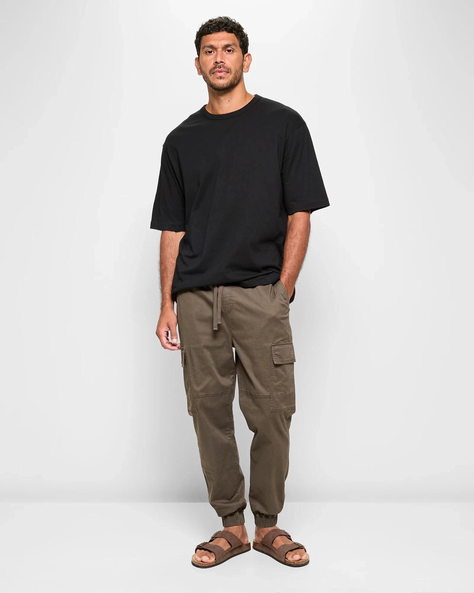 2 Target Man Australian Cotton Cargo Jogger Pants DARK OLIVE, 2 of 5