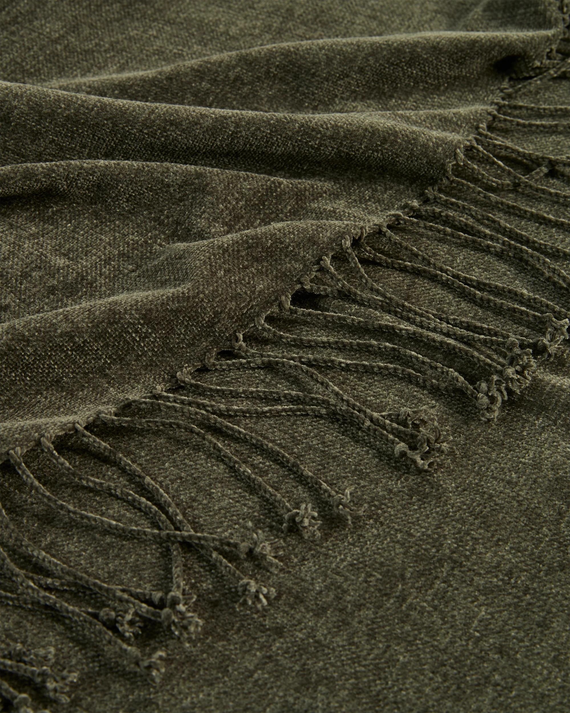 3 Target Issy Chenille Throw - Queen Bed - Green, 3 of 3