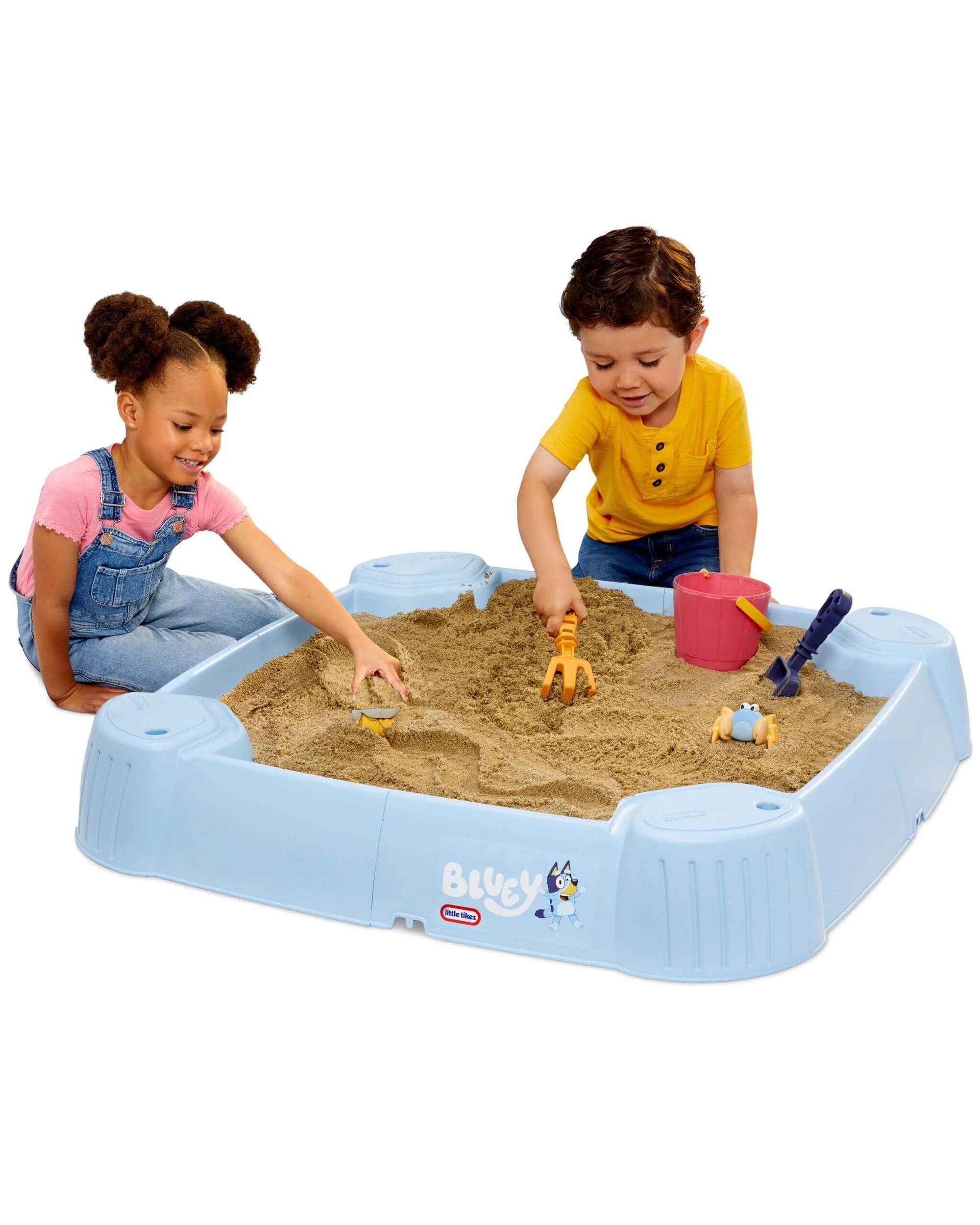6 Little Tikes Bluey Beach Day Sandbox, 6 of 8