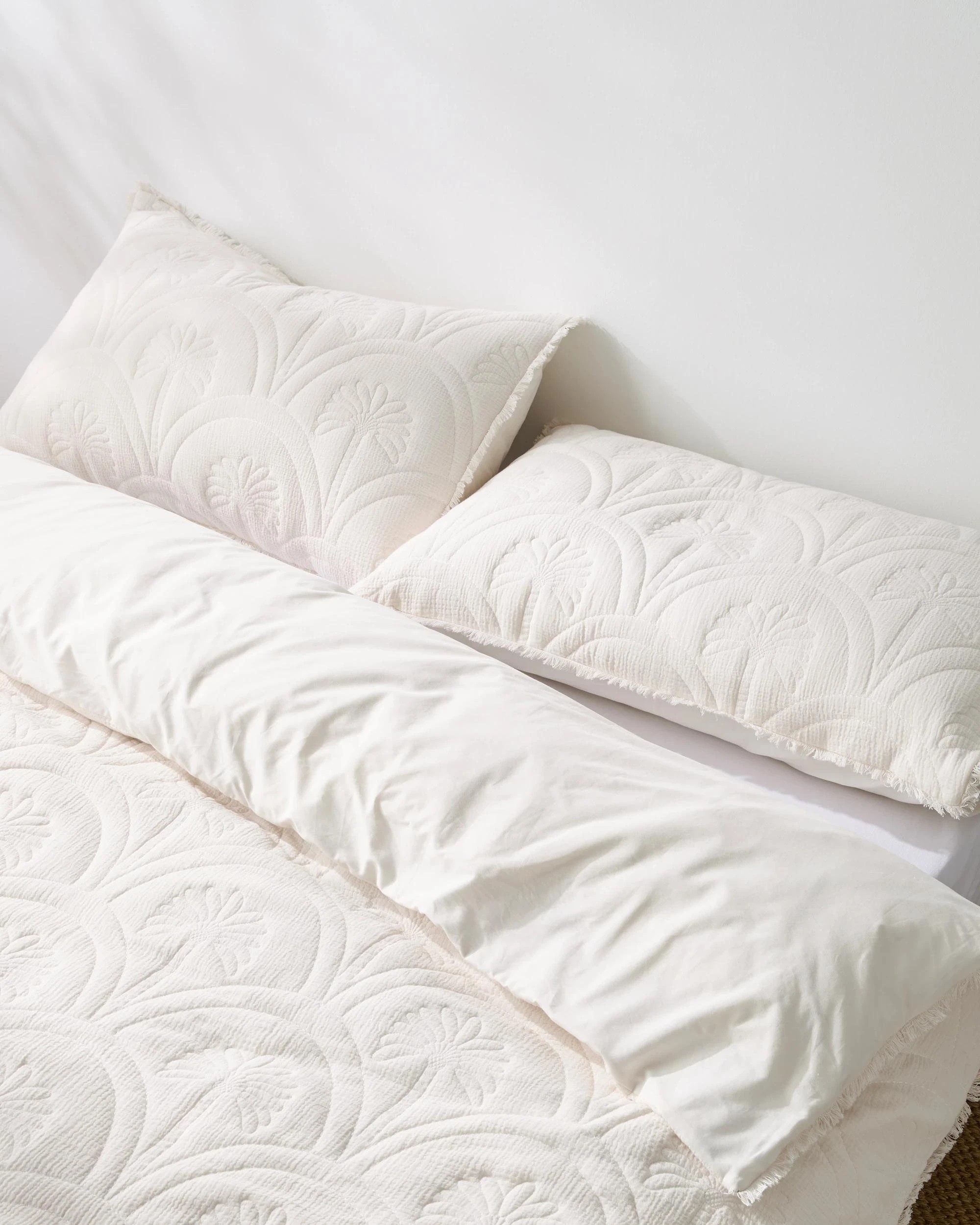 2 Target Palm Quilted Australian Cotton Quilt Cover Set - King Bed - Natural, 2 of 3