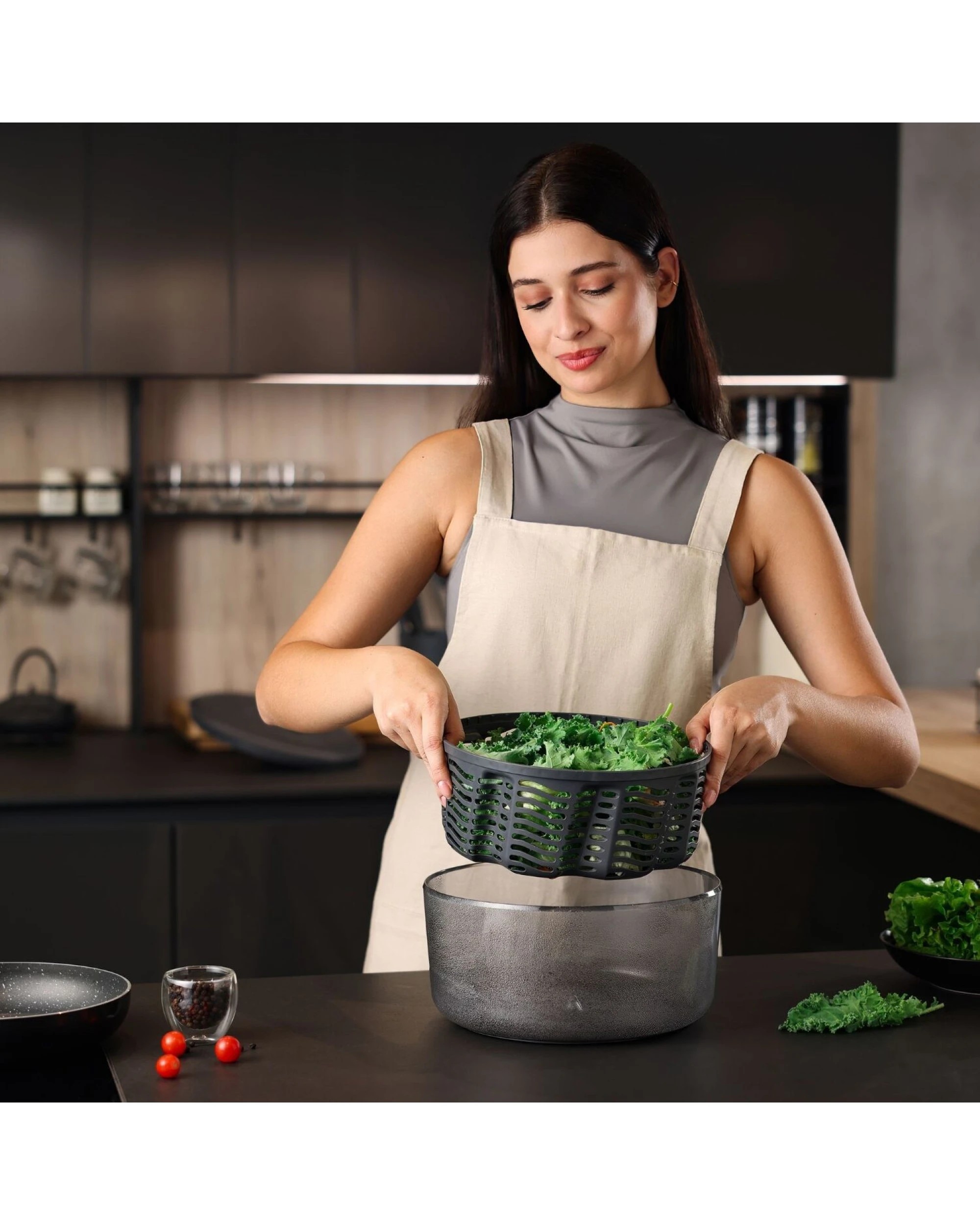 6 Zyliss Easy Spin Salad Spinner Large AquaVent Quick Dry Vegetable Salad Washer, 6 of 8