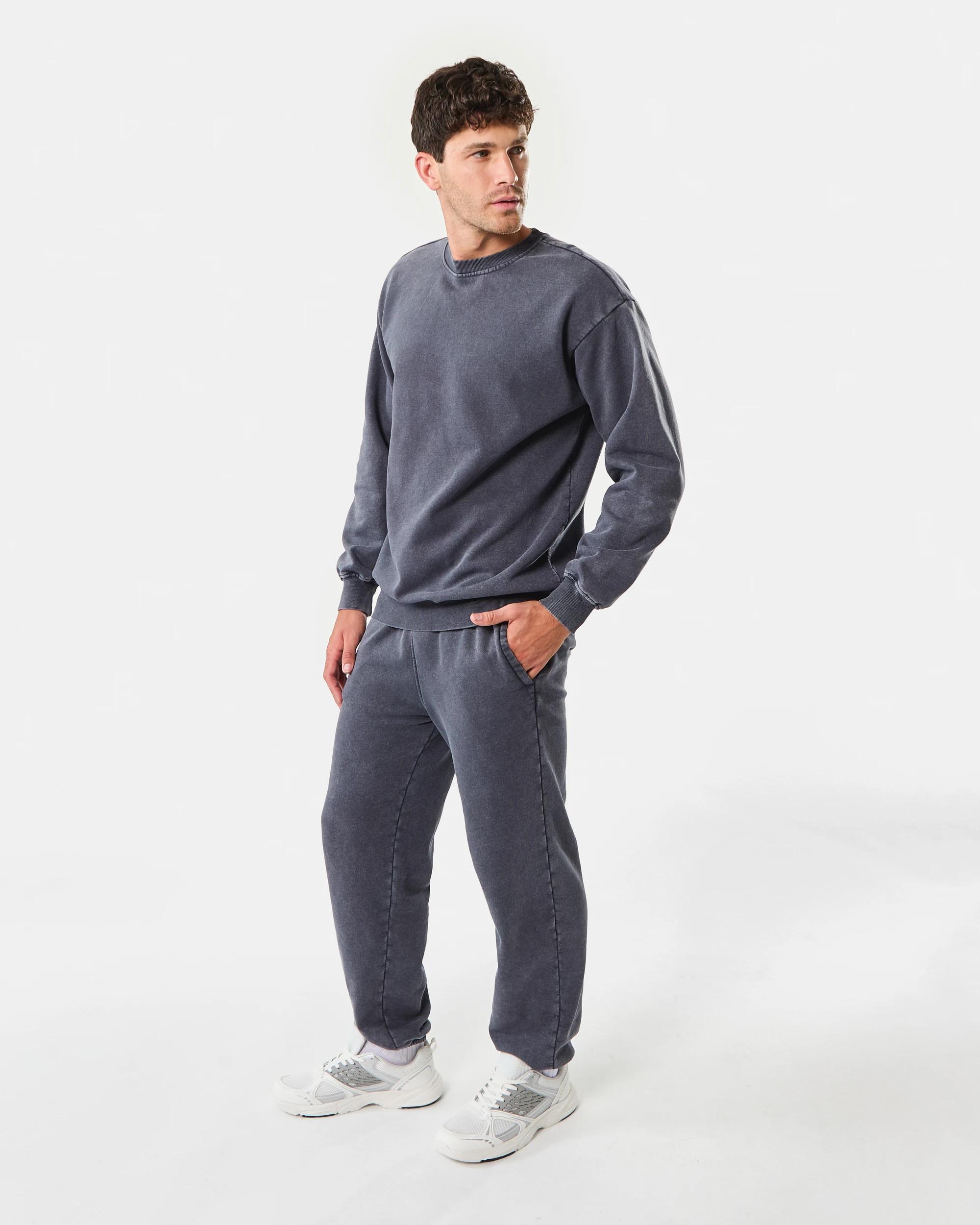 3 Garment Dyed Crew Neck Sweatshirt Gry Lava, 3 of 8