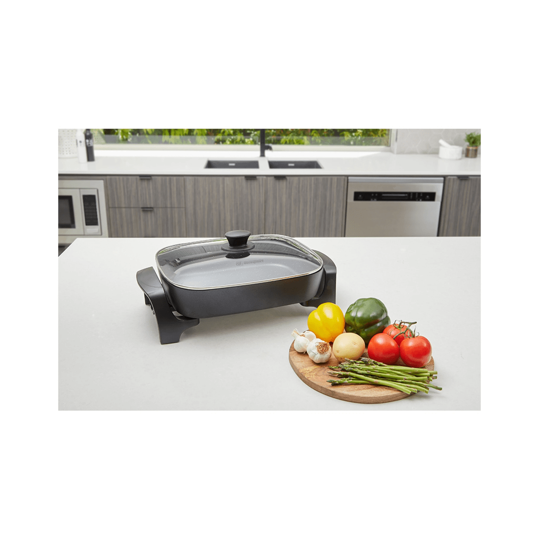 5 Westinghouse 38cm 2400w Non-stick Electric Skillet Fry Pan W/ Glass Lid Black
 - Black, 5 of 7