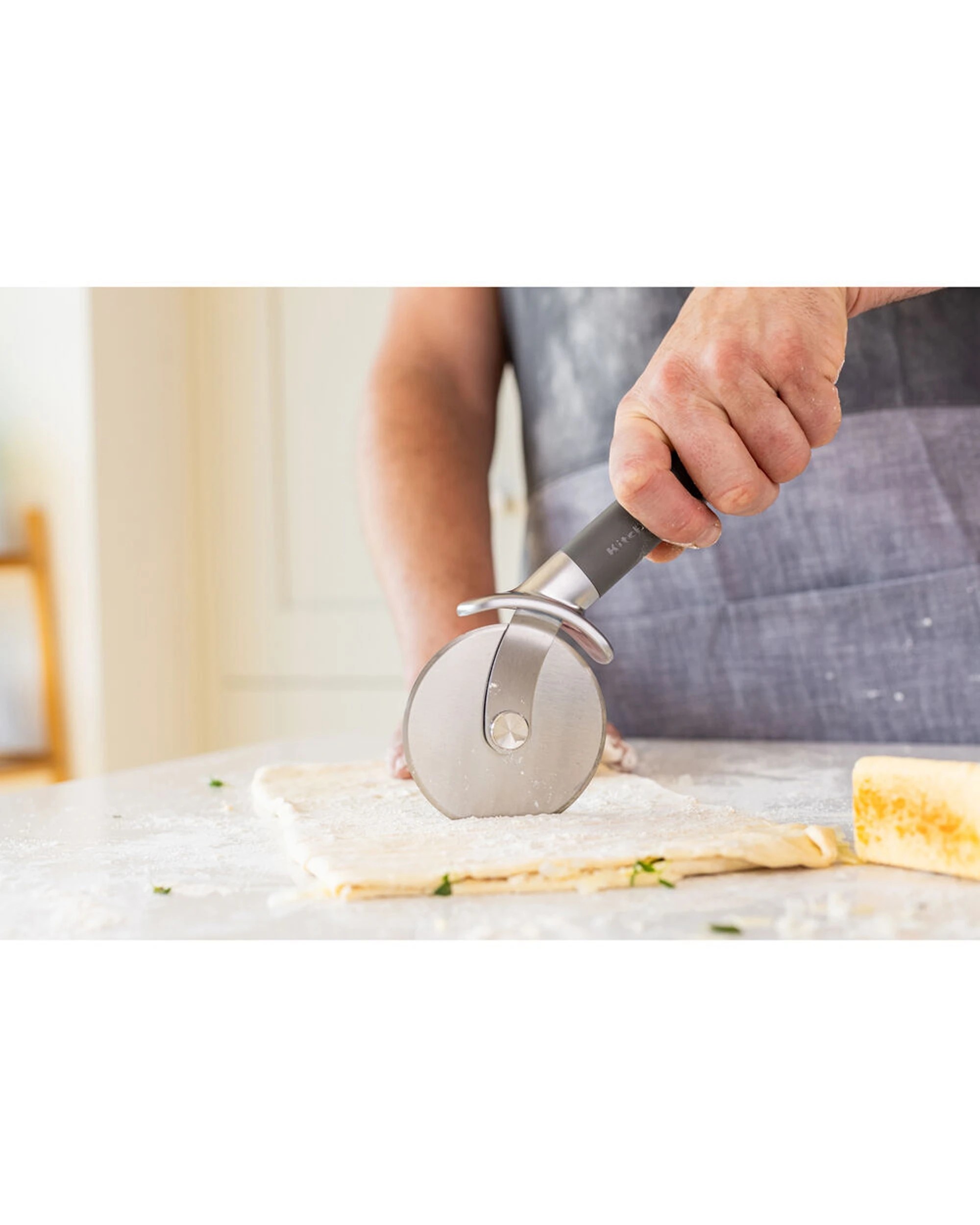 5 KitchenAid 2PK Classic Metal Pizza Wheel Cutter Finger Guard Ergonomic Handle Kitchen Utensil - Grey, 5 of 6