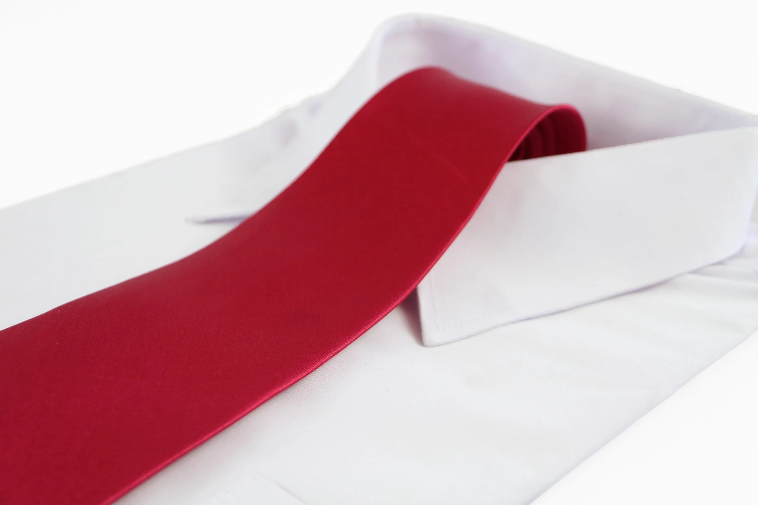 2 Zasel Mens Dark Red 10cm Plain Neck Tie - Red, 2 of 5