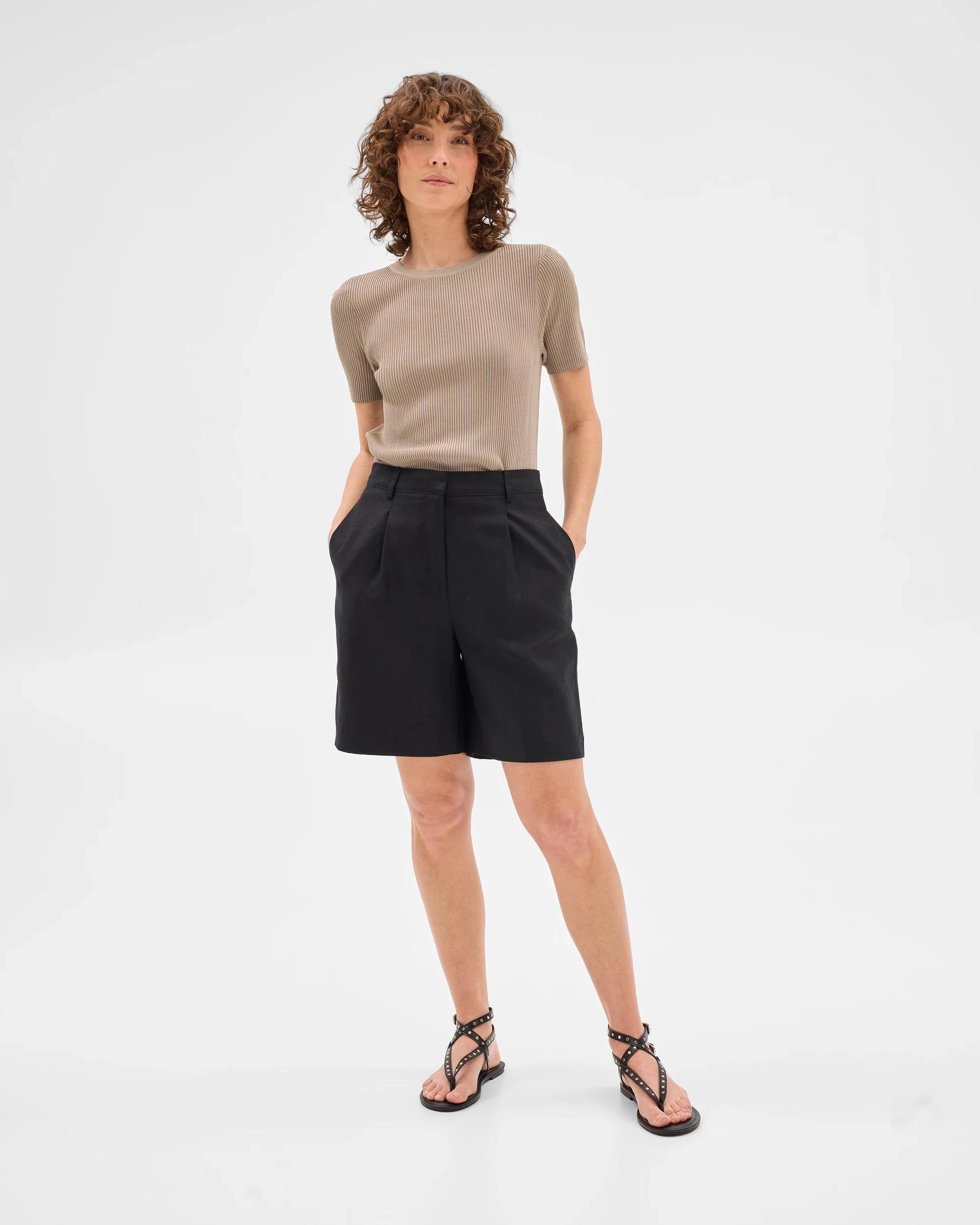 1 Linen Blend Bermuda Shorts - Preview BLACK, 1 of 6