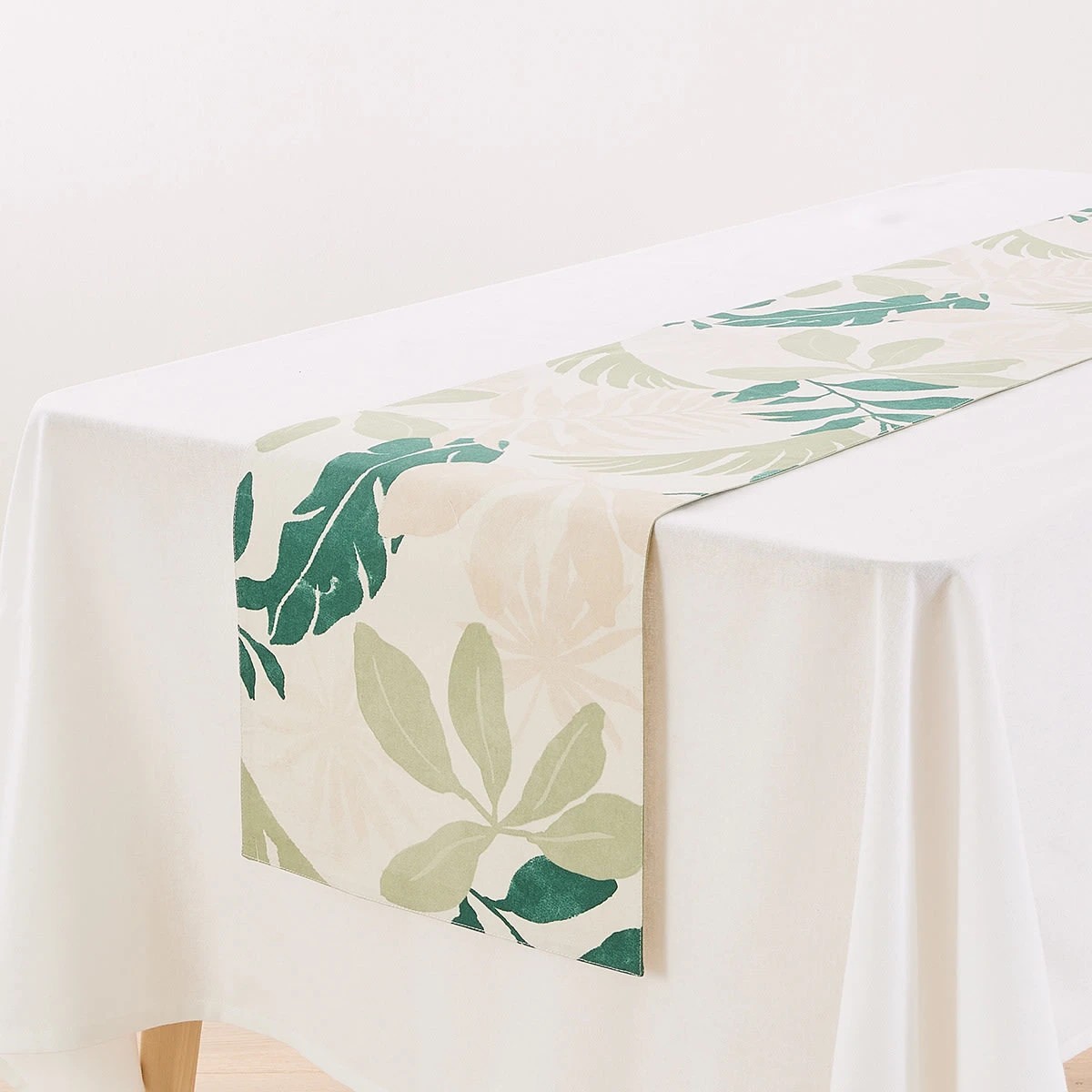 2 Foliage Printed Table Runner, 2 of 5