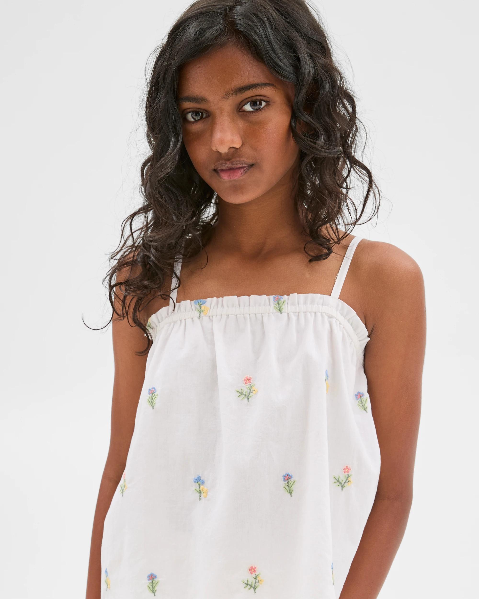 3 Target Australian Cotton Older Girls Woven Embroidery Pyjama Set WHITE XMAS, 3 of 8