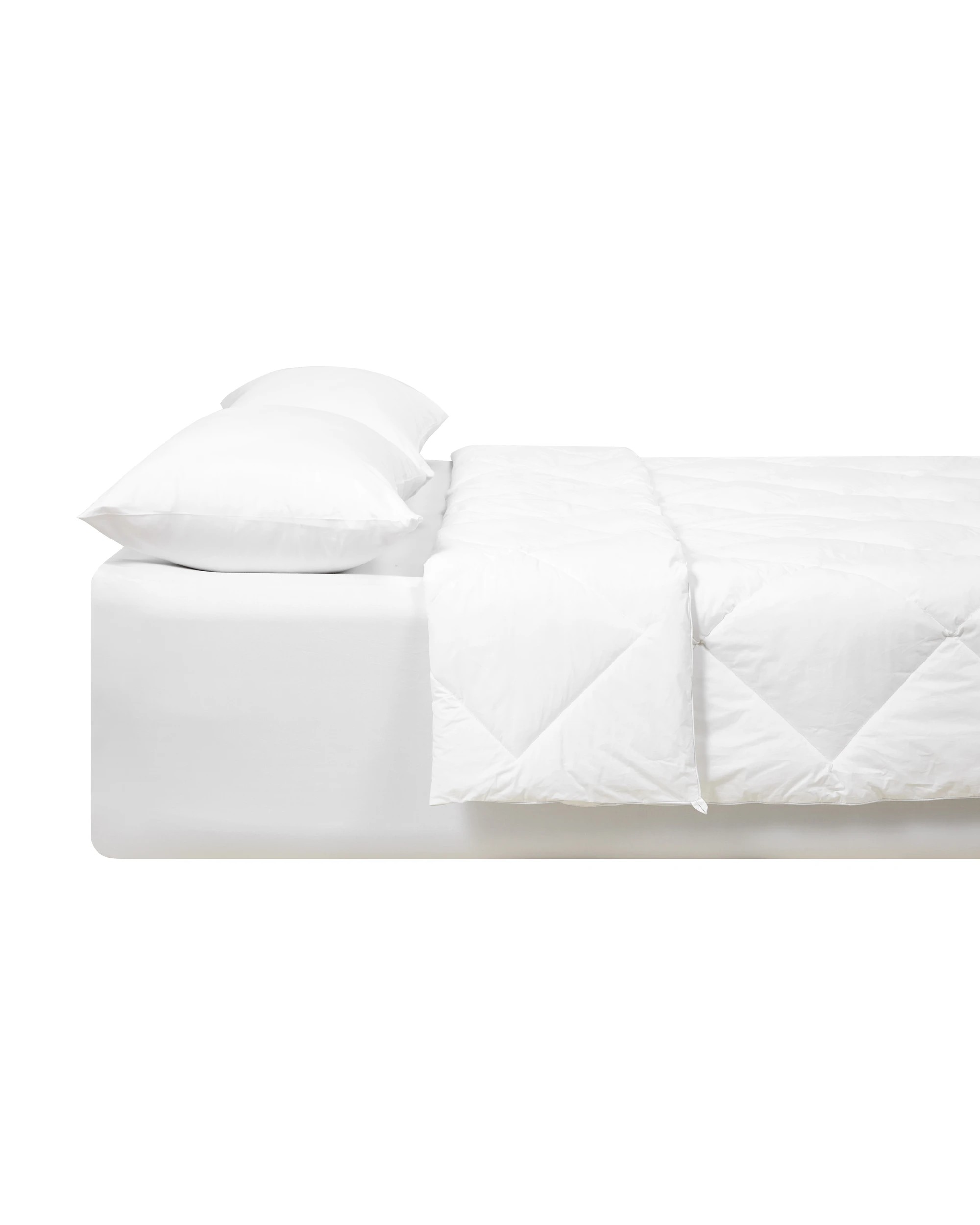 5 Medium Warmth Supreme Comfort Quilt - Queen Bed, 5 of 5
