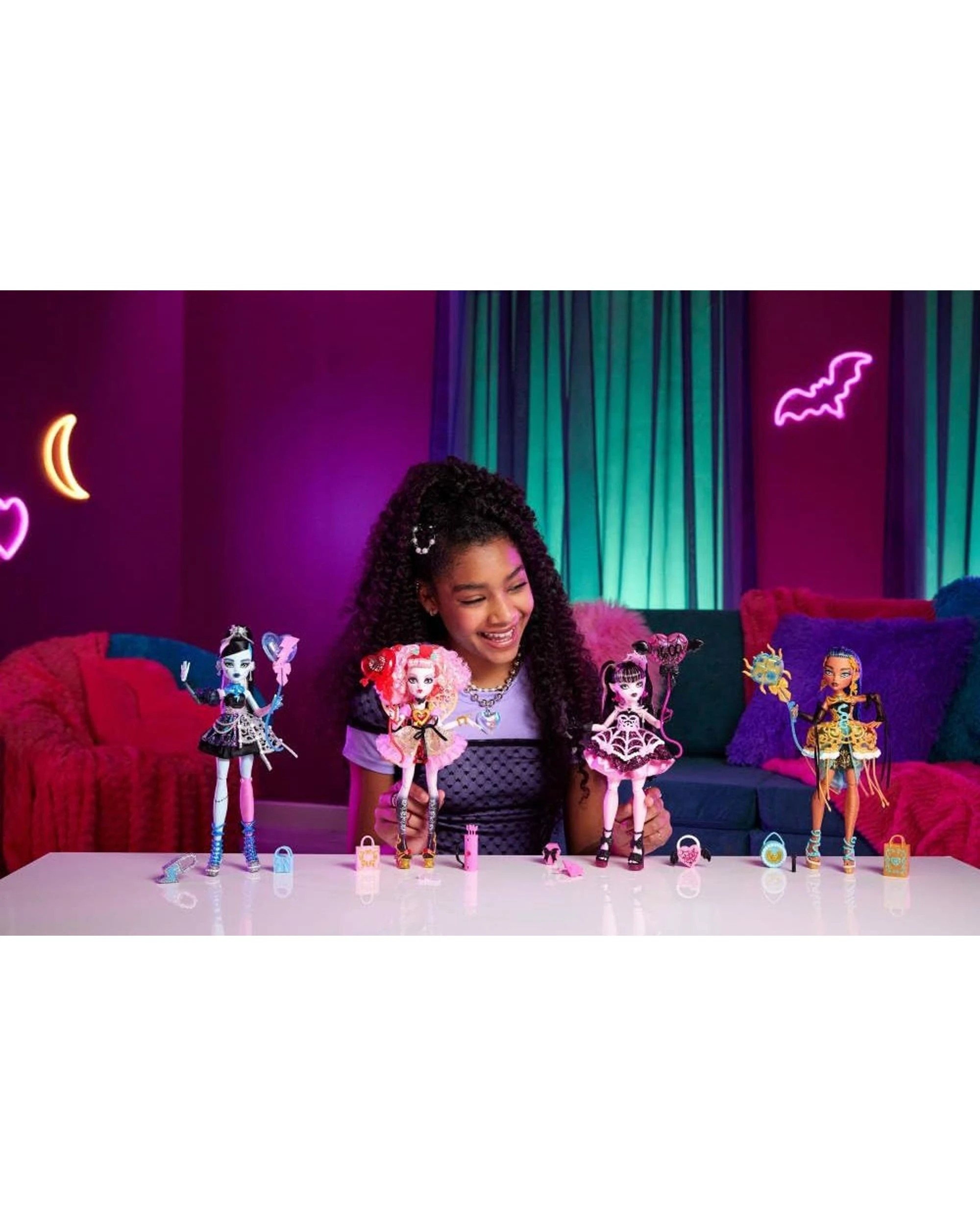 6 Monster High Scary Sweet Birthday Frankie Stein Fashion Doll, 6 of 6
