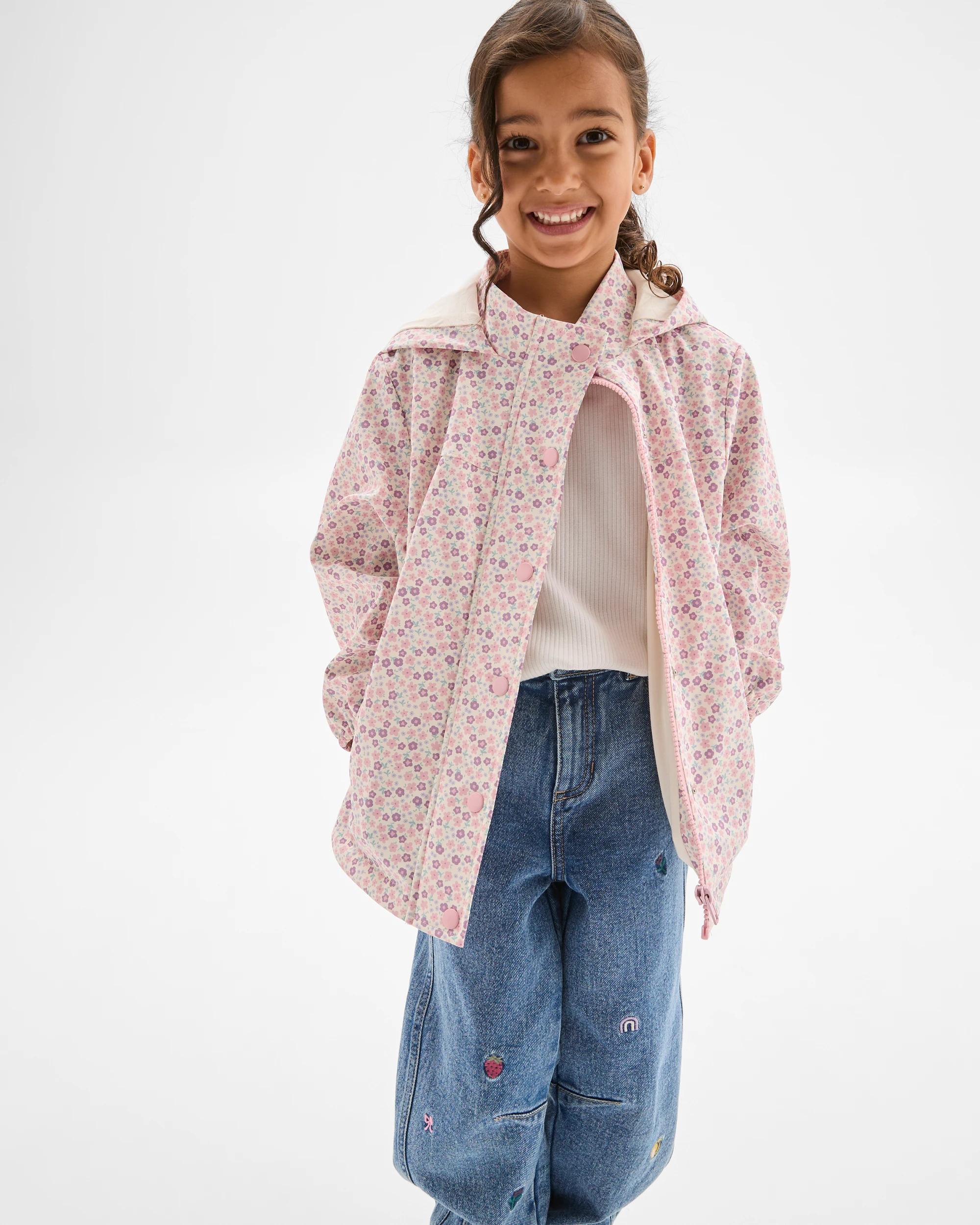 2 Target Kids Spray Jacket PINK DITSY AOP, 2 of 6