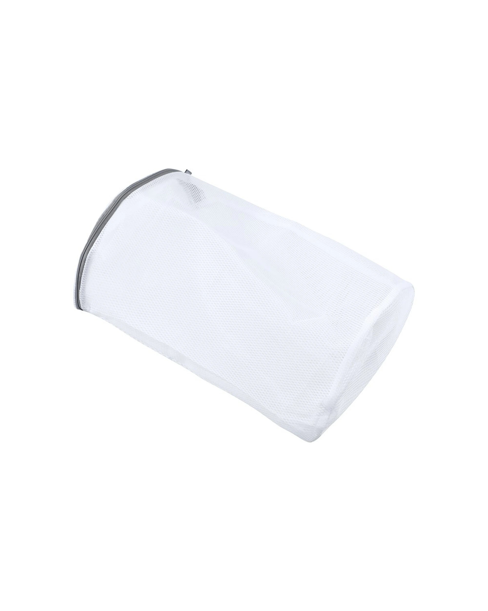 3 Boxsweden Wash It 37x27cm Washing Machine Mesh Clothes Bag Laundry Storage White
 - White, 3 of 5