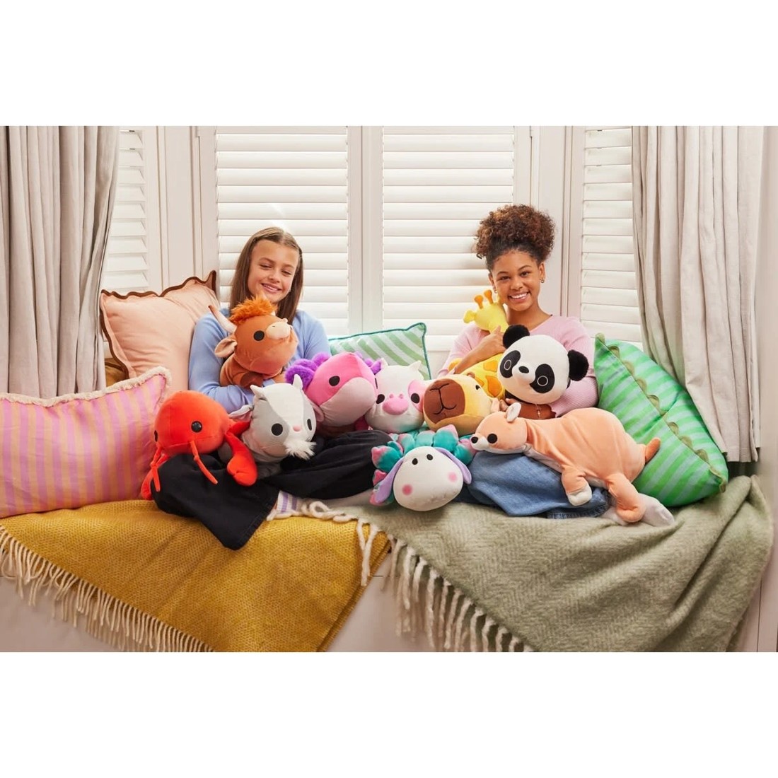 5 Zuru Hug-A-Lumps Plush Toy - Medium, Assorted, 5 of 6