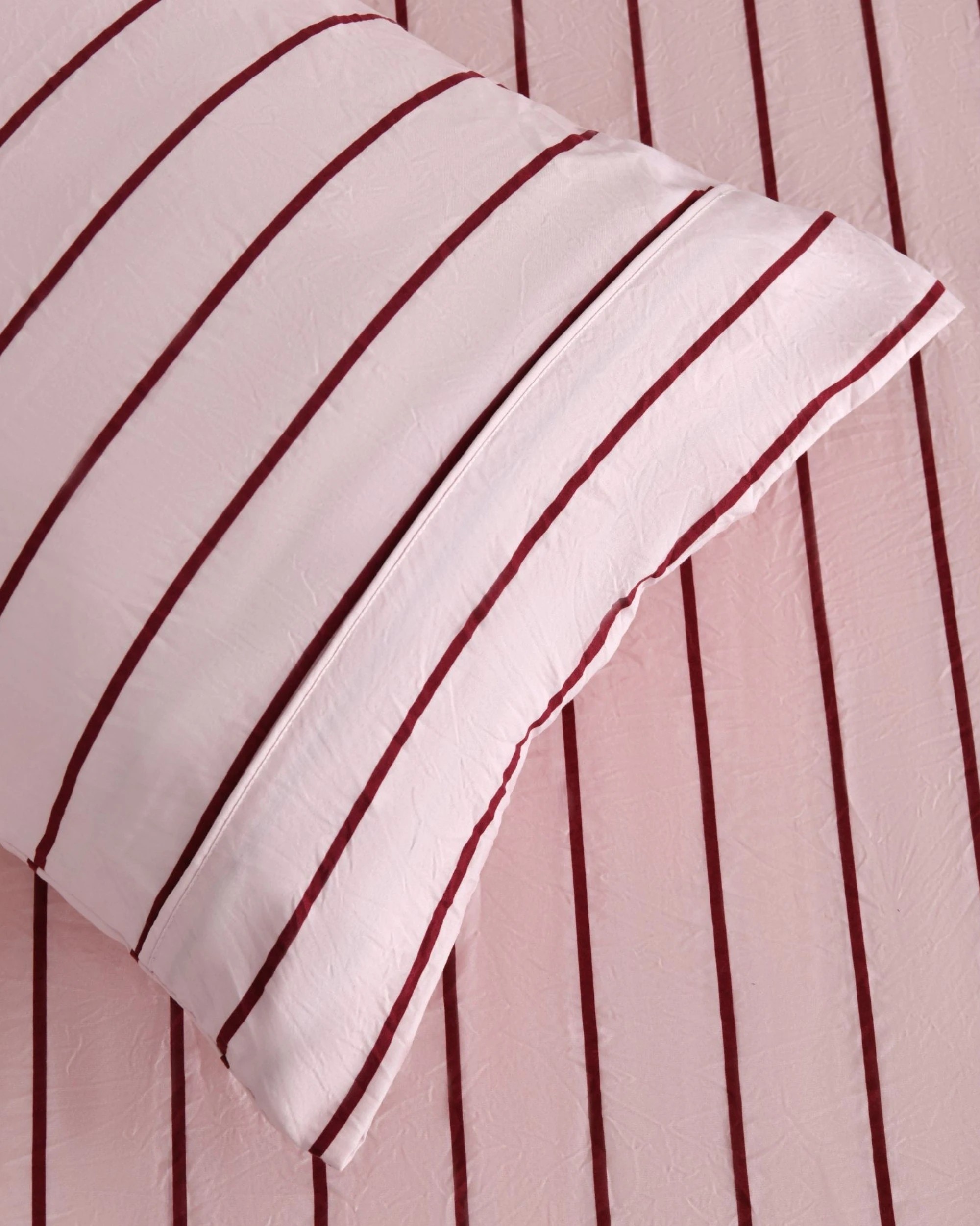 3 Dreamaker Superfine Washed Microfibre Striped Fitted Sheet Set - Single Bed - Pink / Plum, 3 of 5