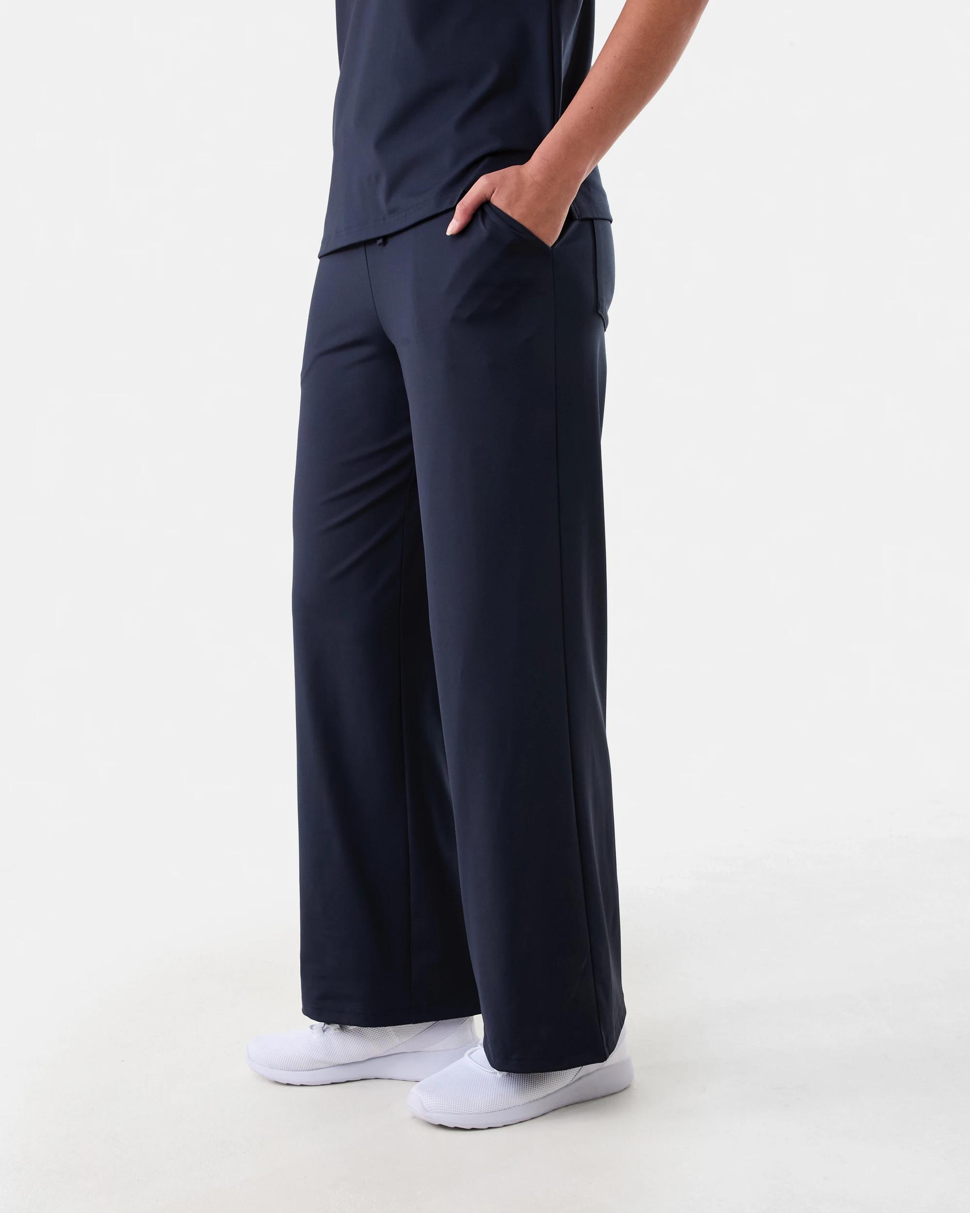 2 Workwear Scrub Performance Flare Pants Paris Blu, 2 of 8