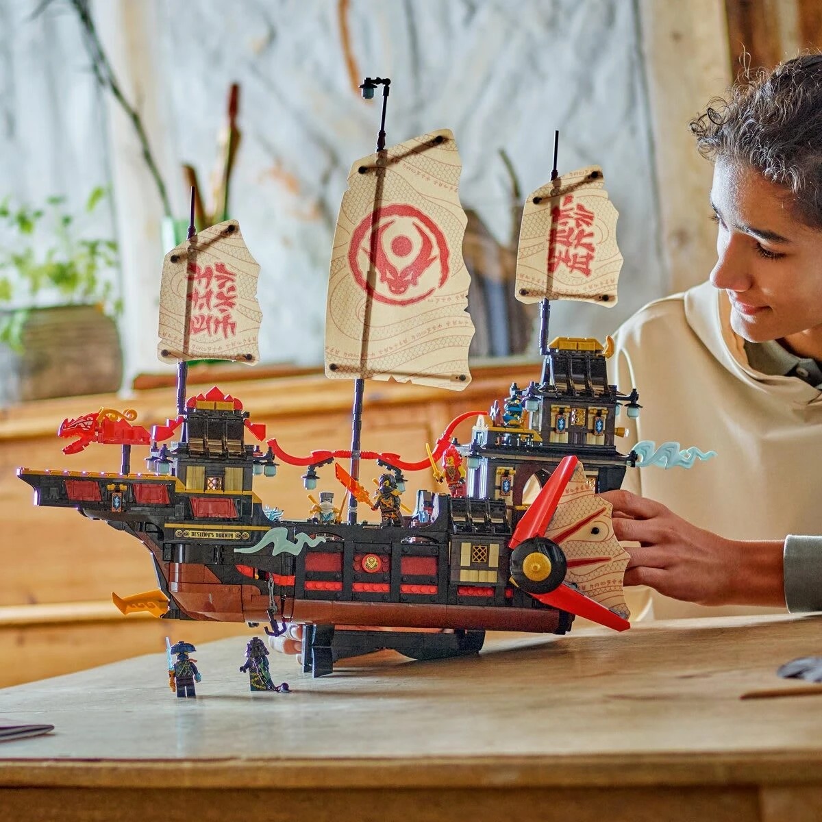 8 LEGO NINJAGO The Temple Bounty 71848, 8 of 11