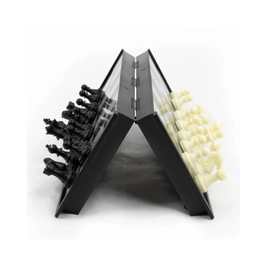 5 Lets Play Distribution LPG Classics Plastic Magnetic Travel Chess Set with 20cm Foldable Board, 5 of 6