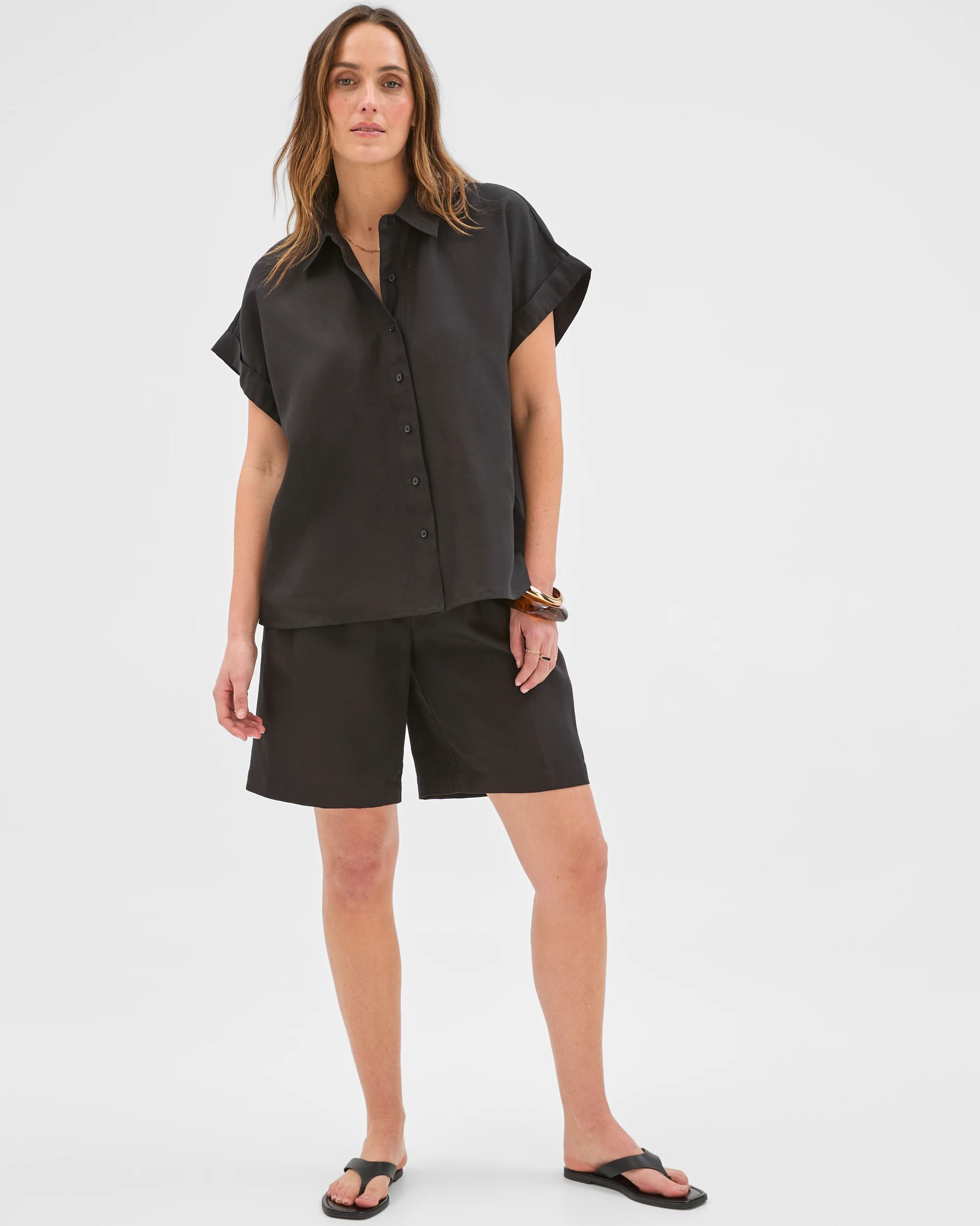 1 Preview Sarah Short Sleeve Shirt BLACK, 1 of 7