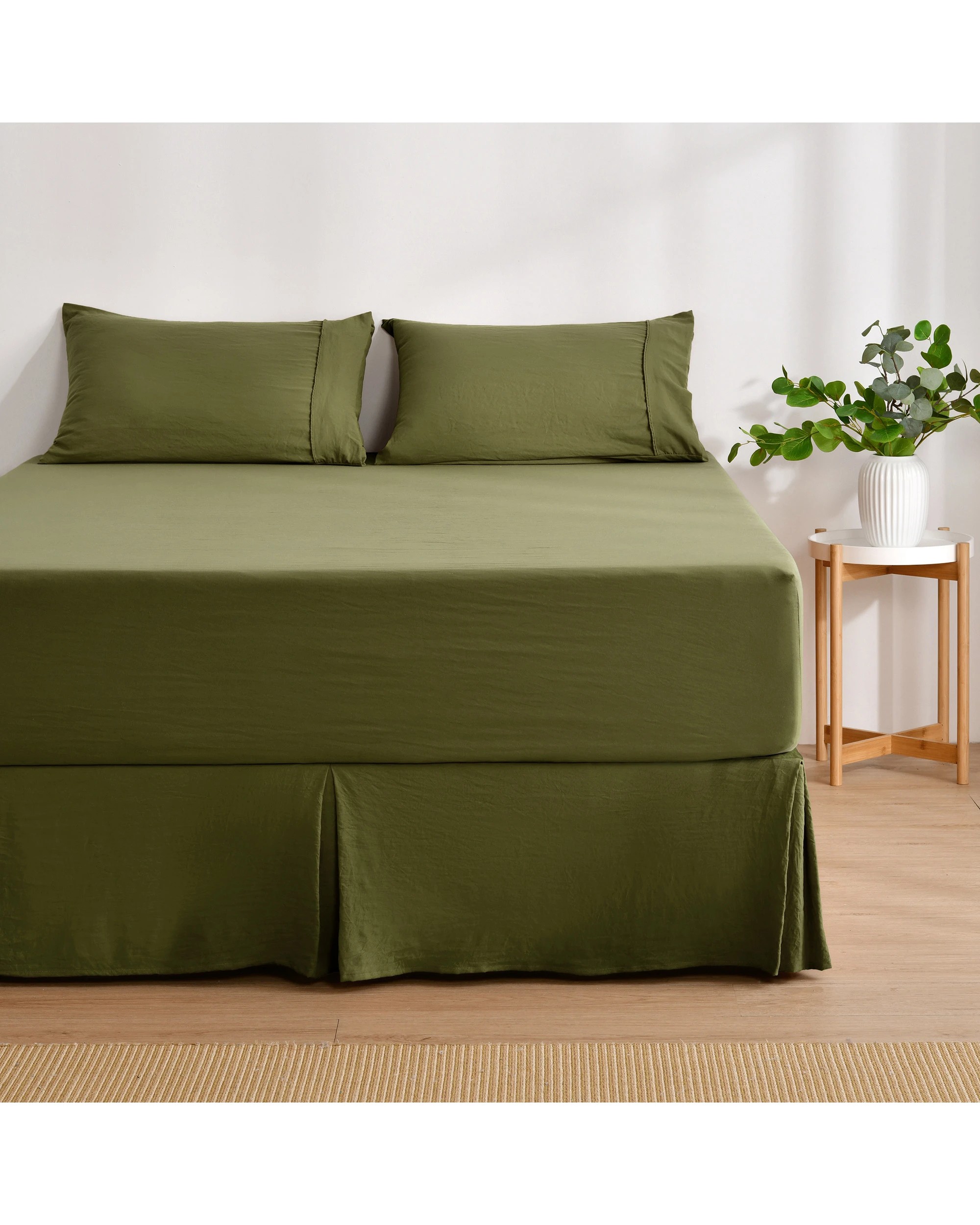 4 Dreamaker Superfine Washed Microfibre Pleated Valance - Super King Bed - Olive, 4 of 9