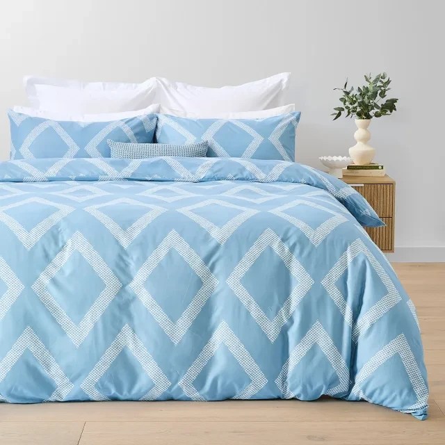 1 Jude Quilt Cover Set - Queen Bed, Blue, 1 of 8