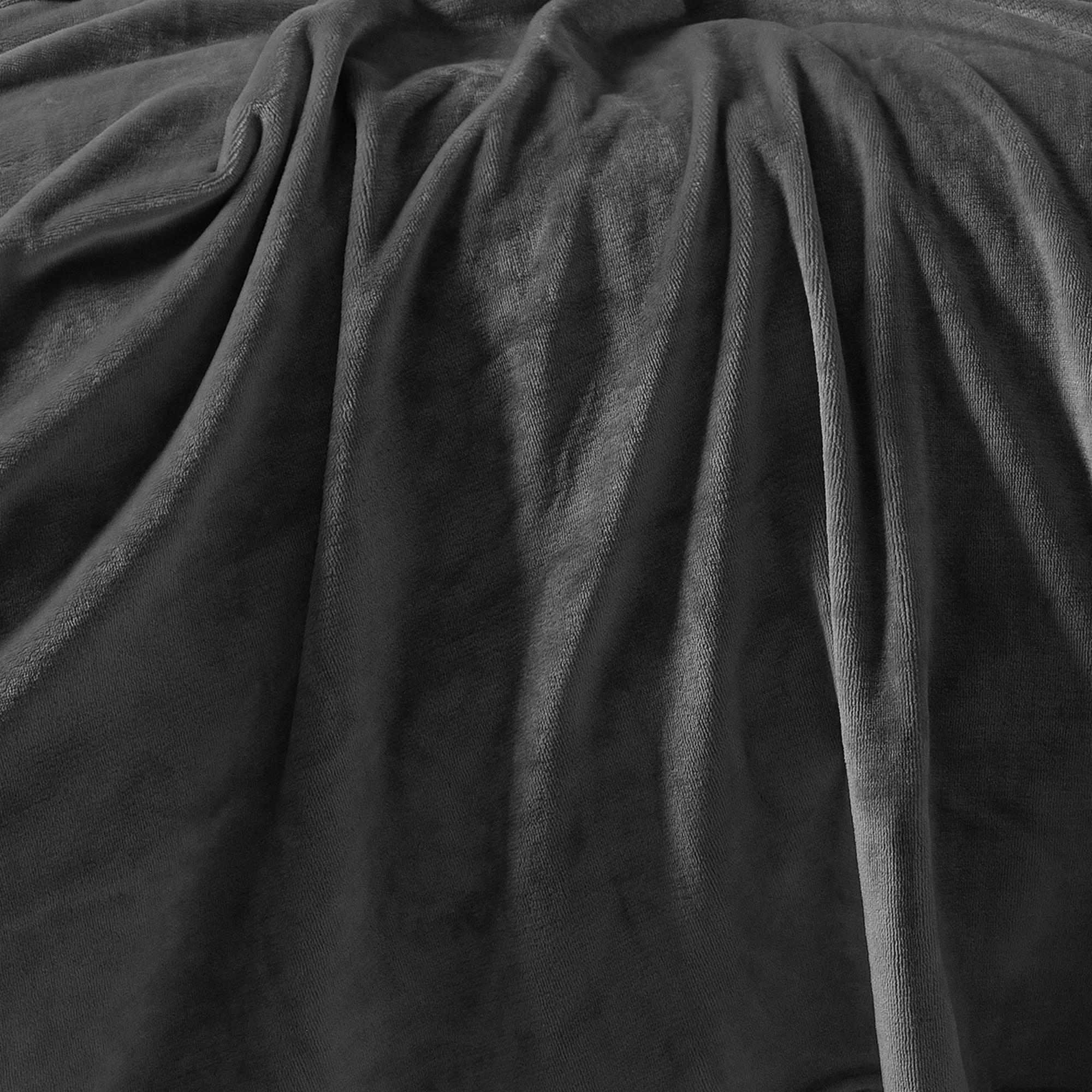 4 Bambury Solid Ultraplush Polyester Cosy Blanket Charcoal - Super King Bed - Grey, 4 of 4